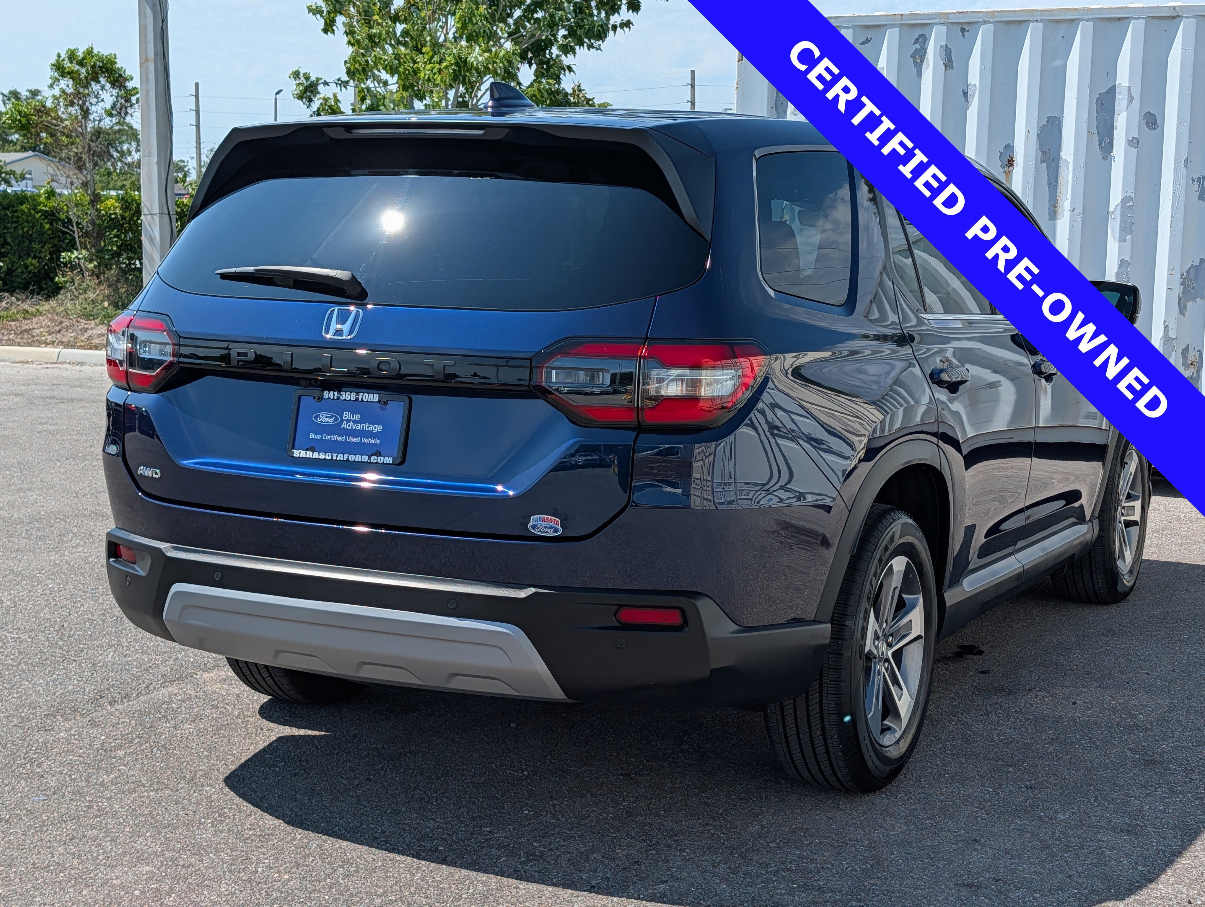 2023 Honda Pilot EX-L 8-Passenger