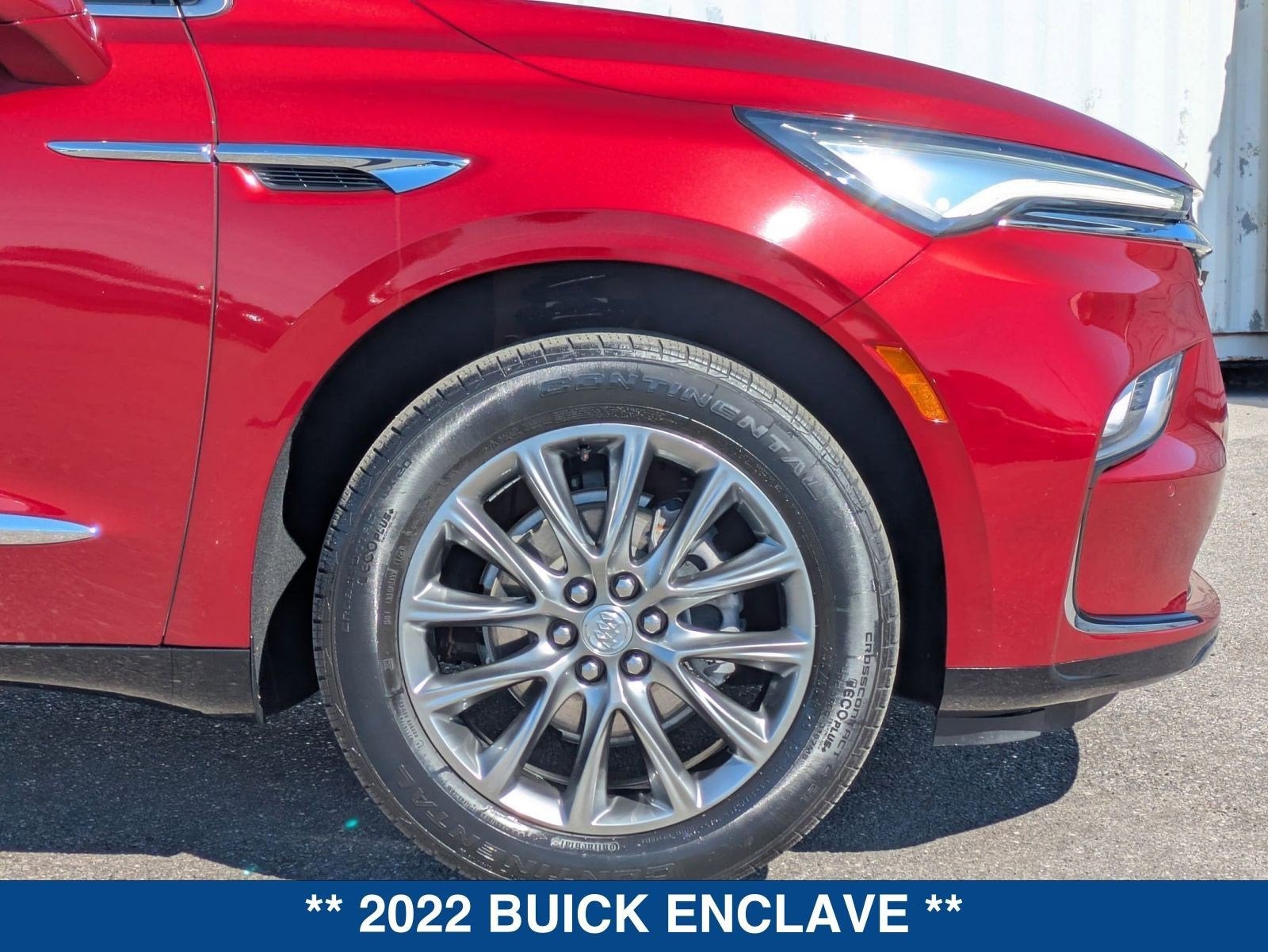 2022 Buick Enclave Essence