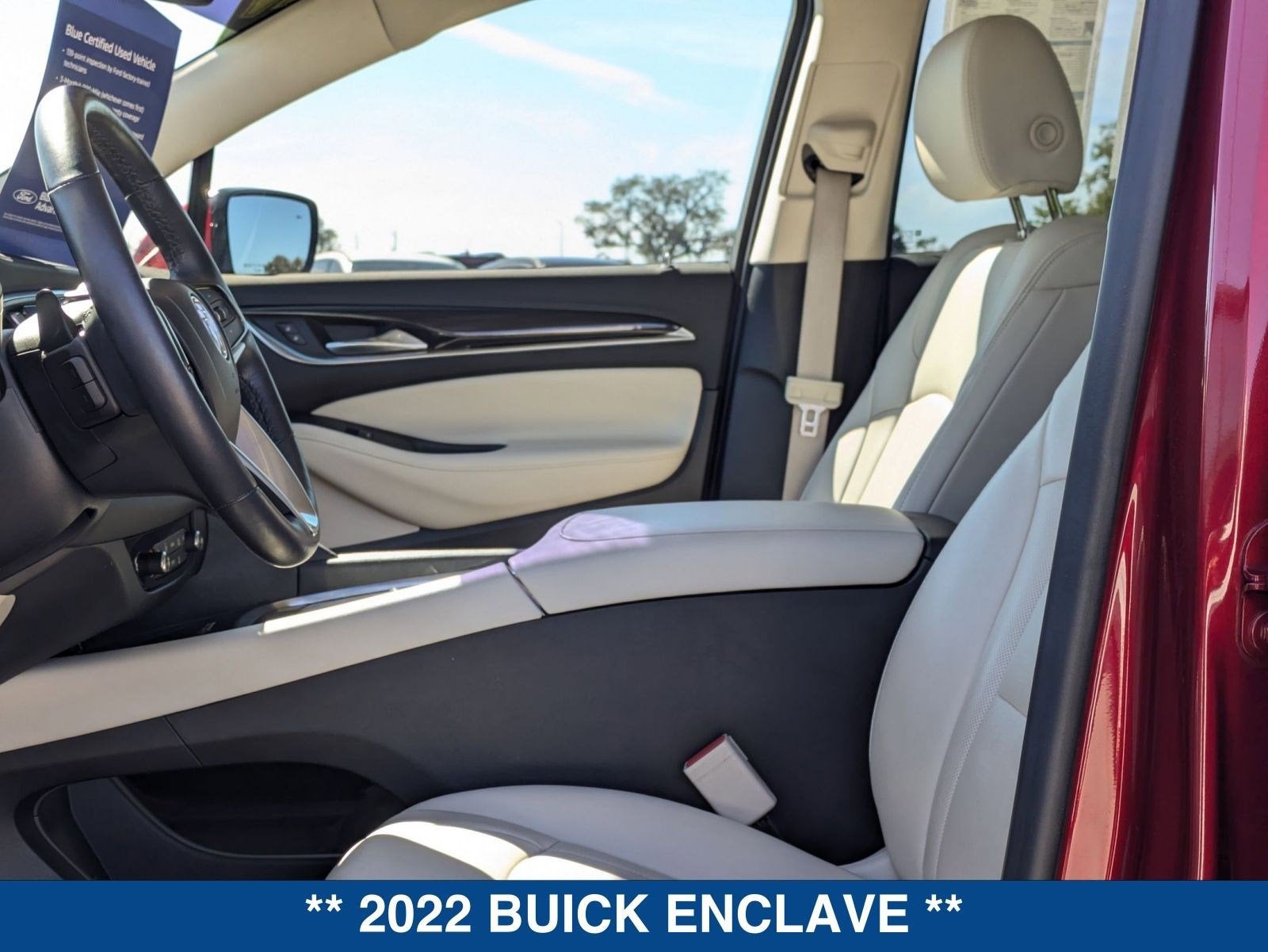 2022 Buick Enclave Essence