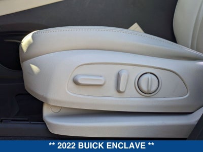 2022 Buick Enclave Essence