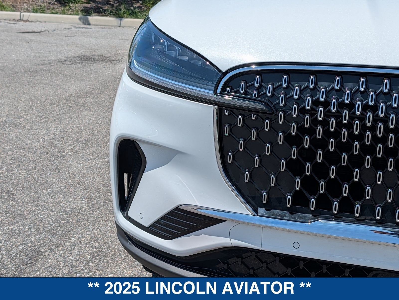 2025 Lincoln Aviator Premiere