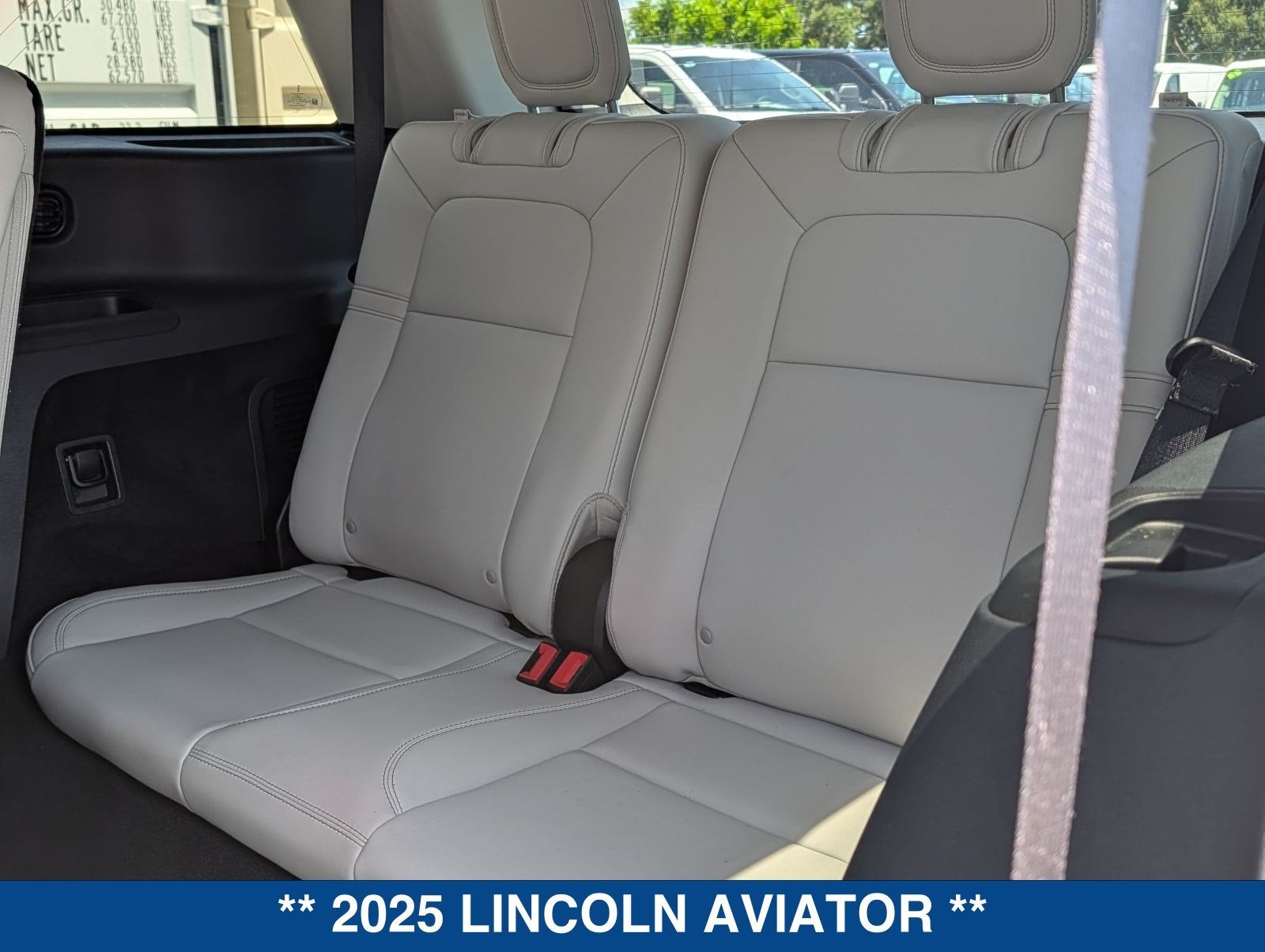 2025 Lincoln Aviator Premiere