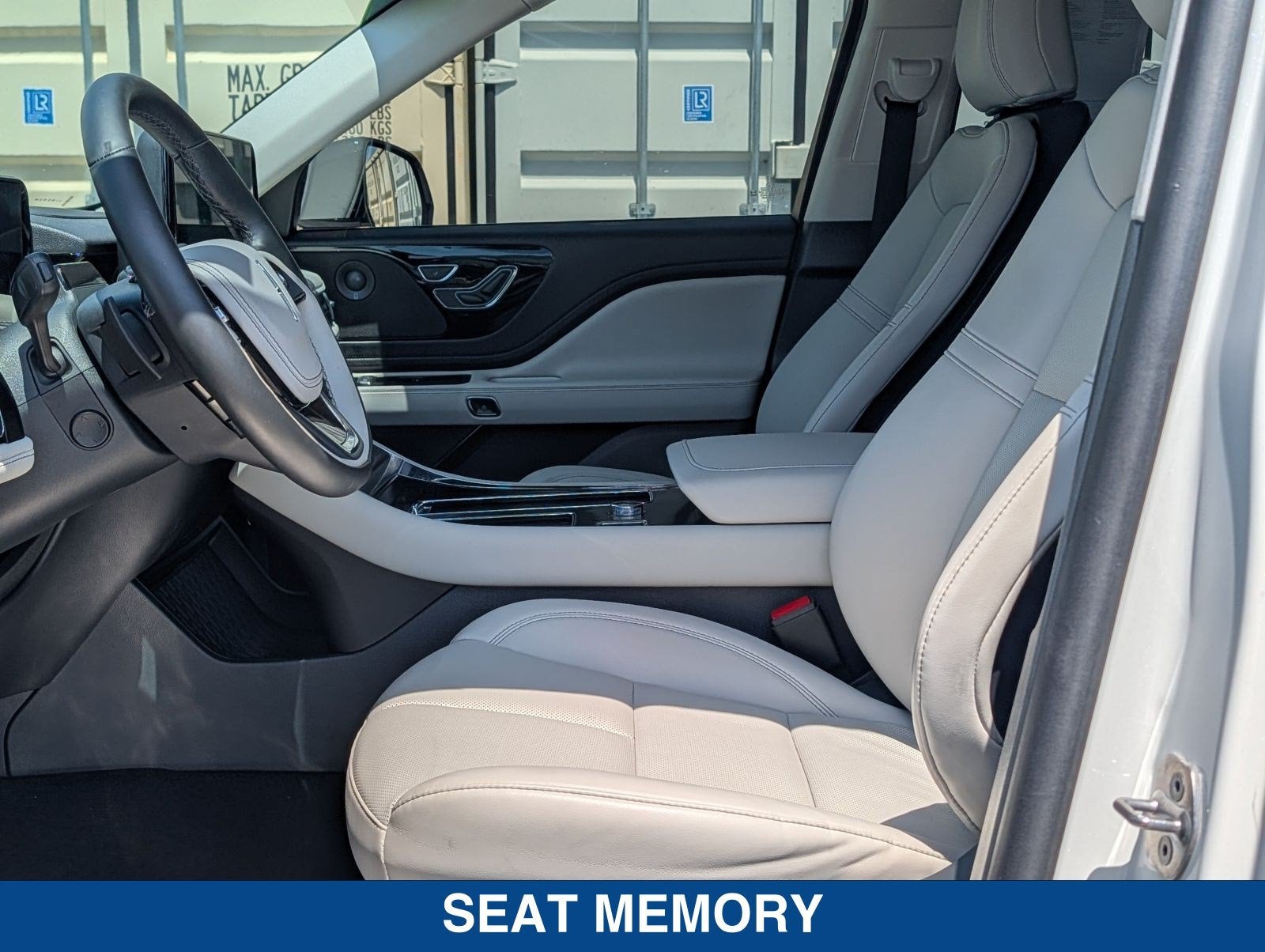 2025 Lincoln Aviator Premiere