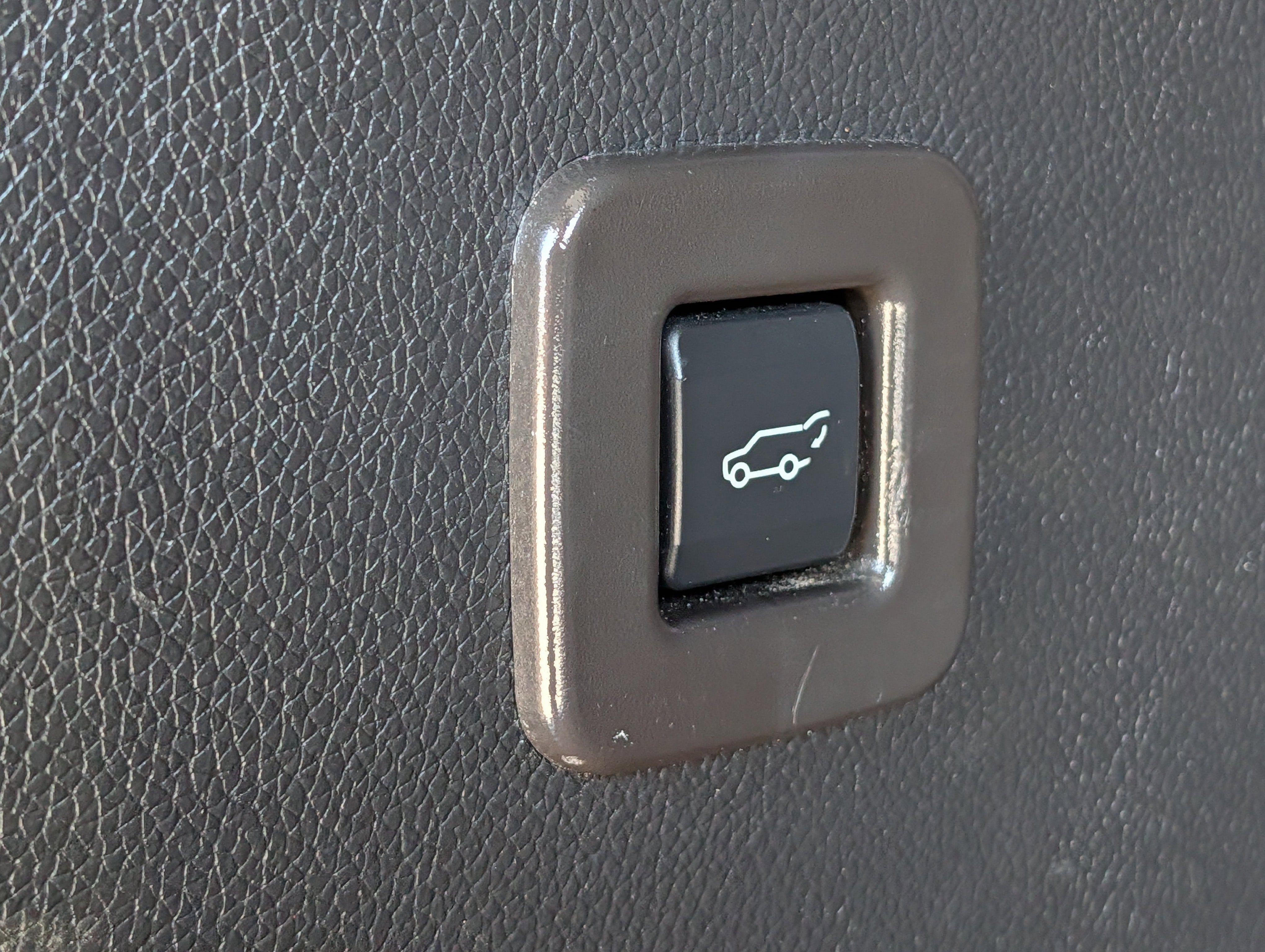 2014 Lincoln Navigator Base