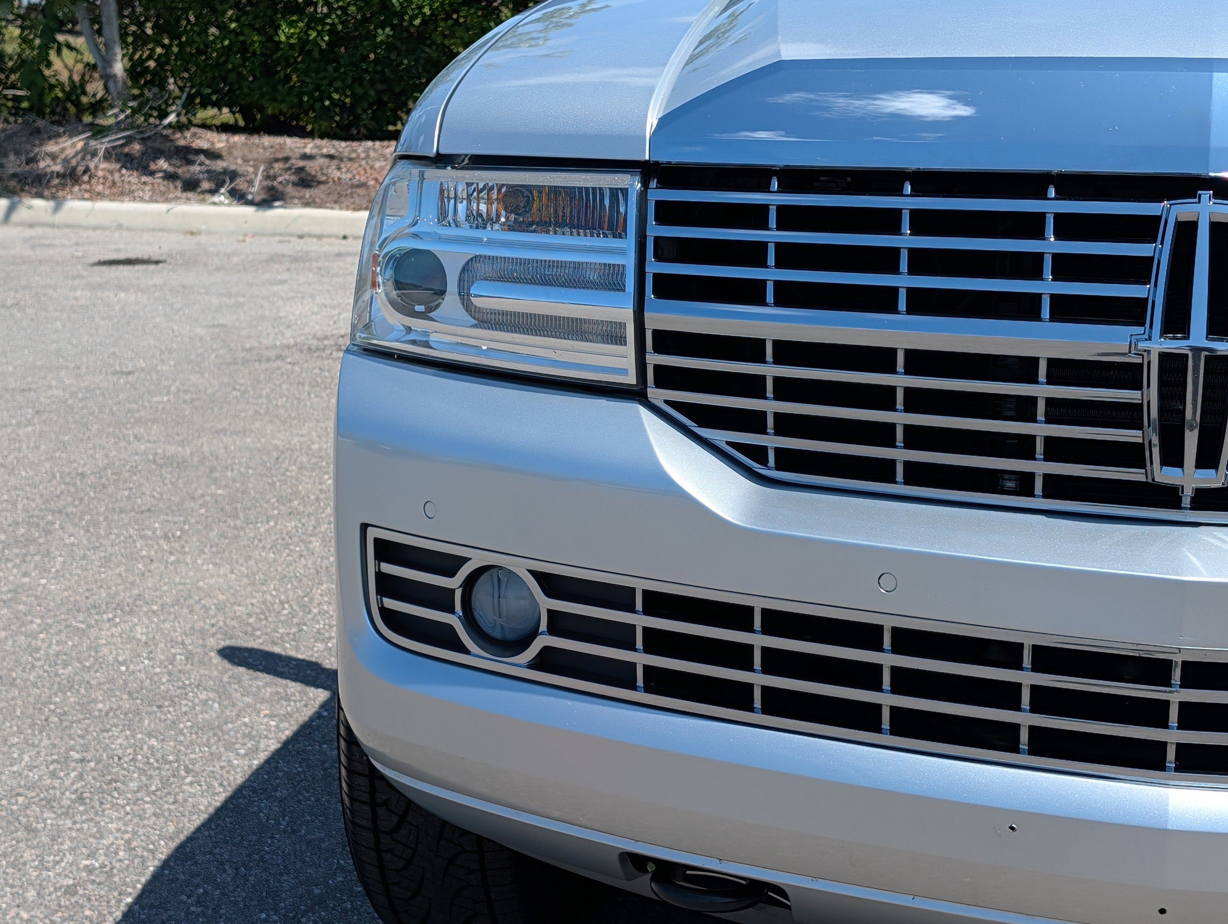 2014 Lincoln Navigator Base