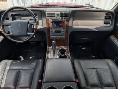 2014 Lincoln Navigator Base