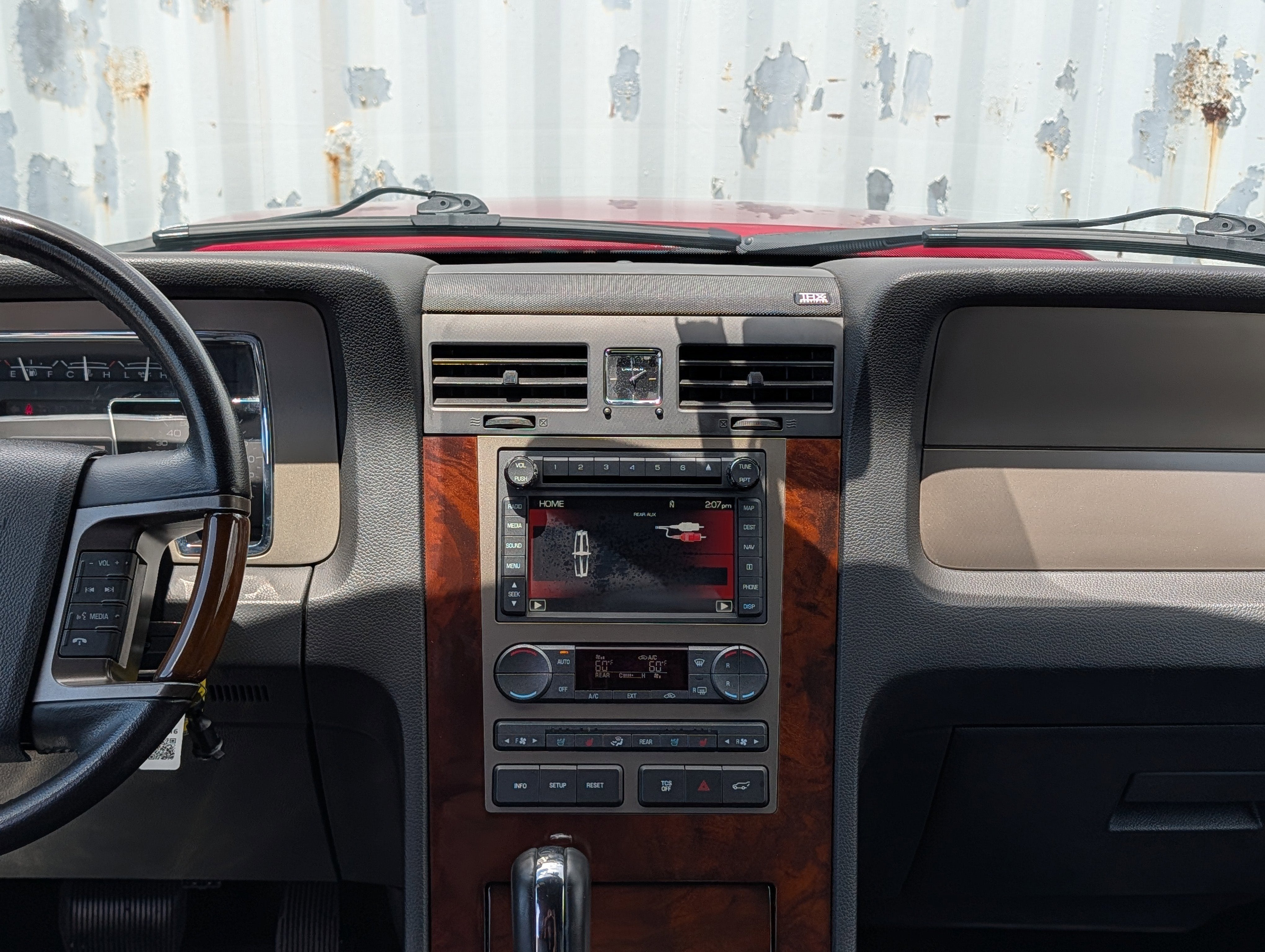 2014 Lincoln Navigator Base