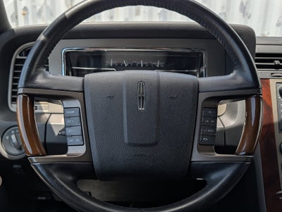 2014 Lincoln Navigator Base