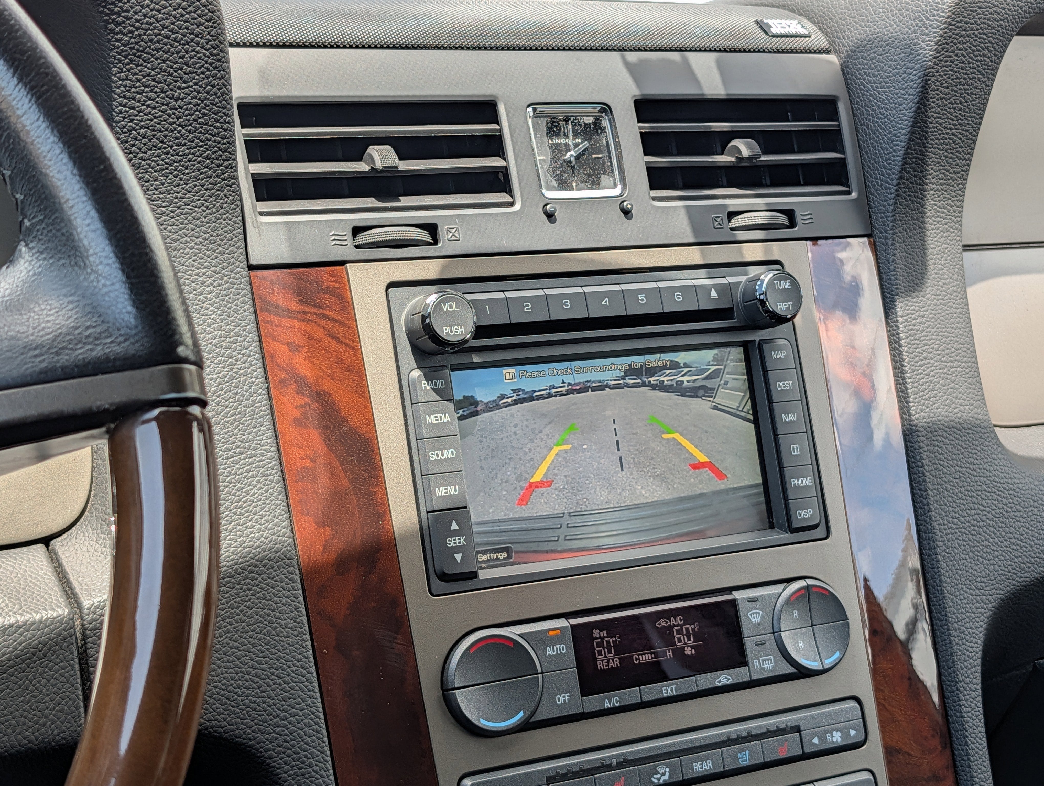 2014 Lincoln Navigator Base