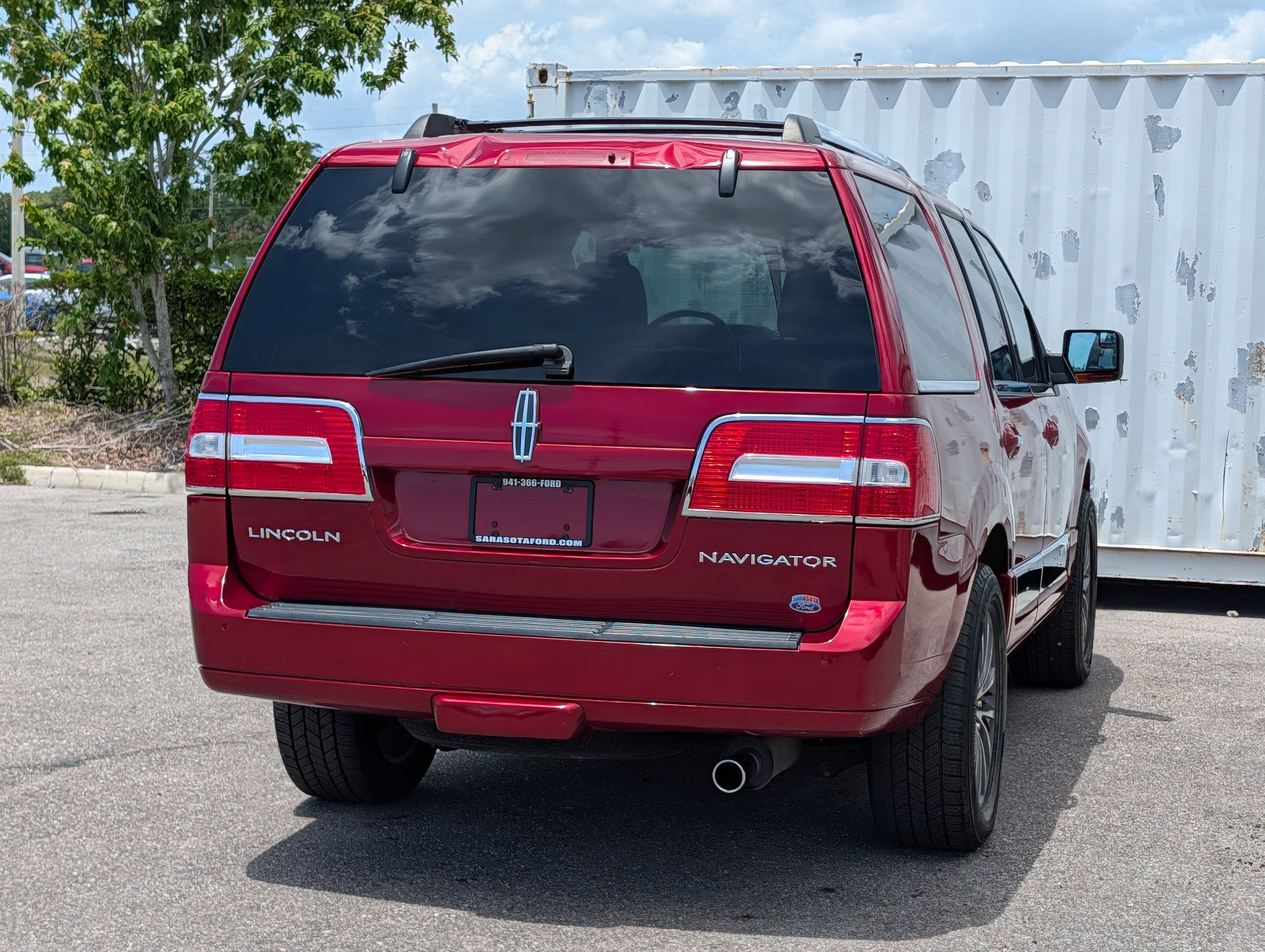 2014 Lincoln Navigator Base