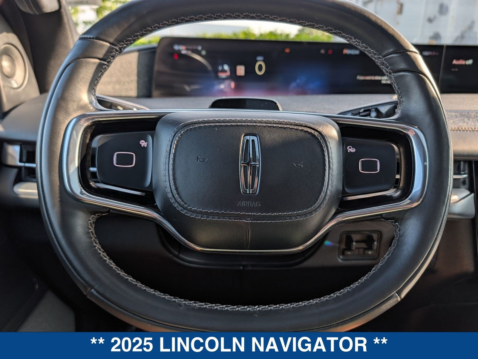 2025 Lincoln Navigator Reserve