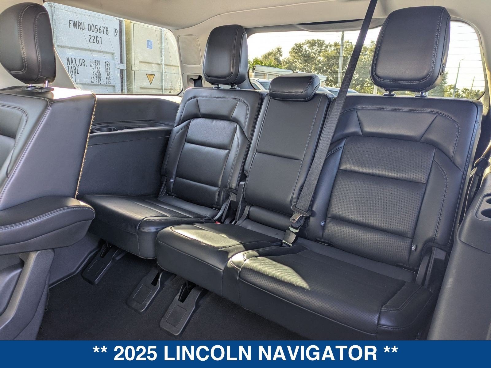2025 Lincoln Navigator Reserve