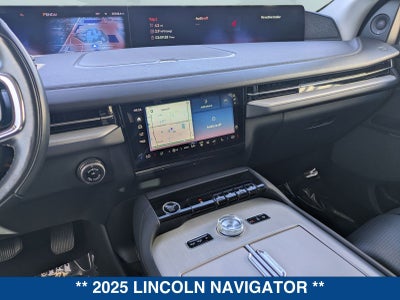 2025 Lincoln Navigator Reserve