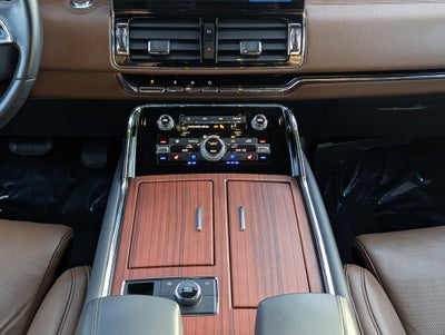 2024 Lincoln Navigator L Reserve