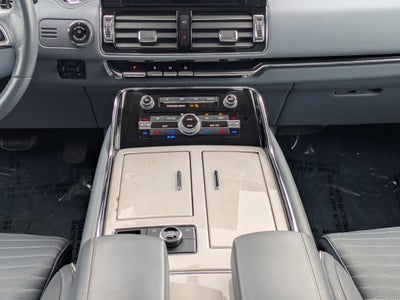 2023 Lincoln Navigator L Black Label