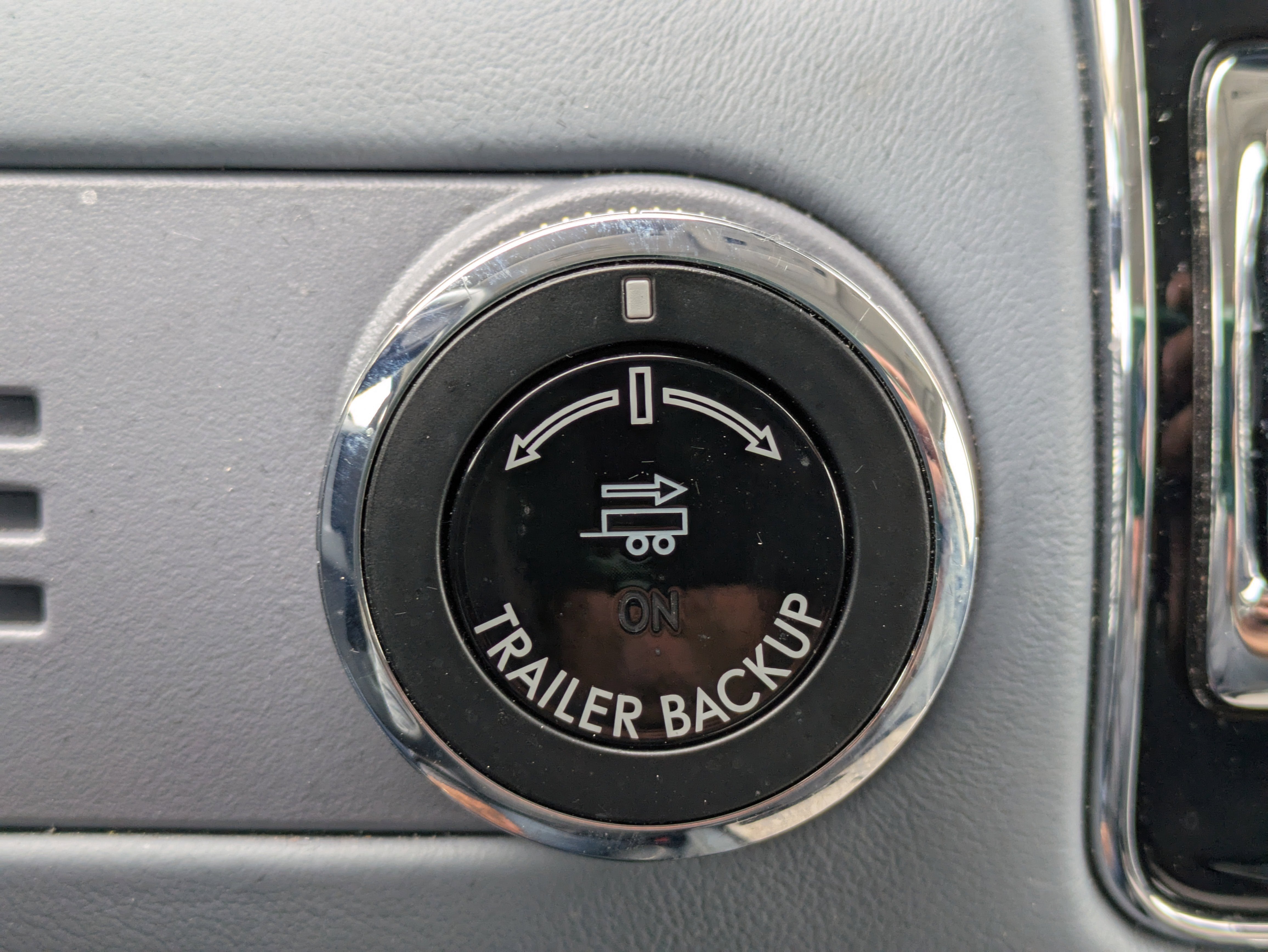 2023 Lincoln Navigator L Black Label