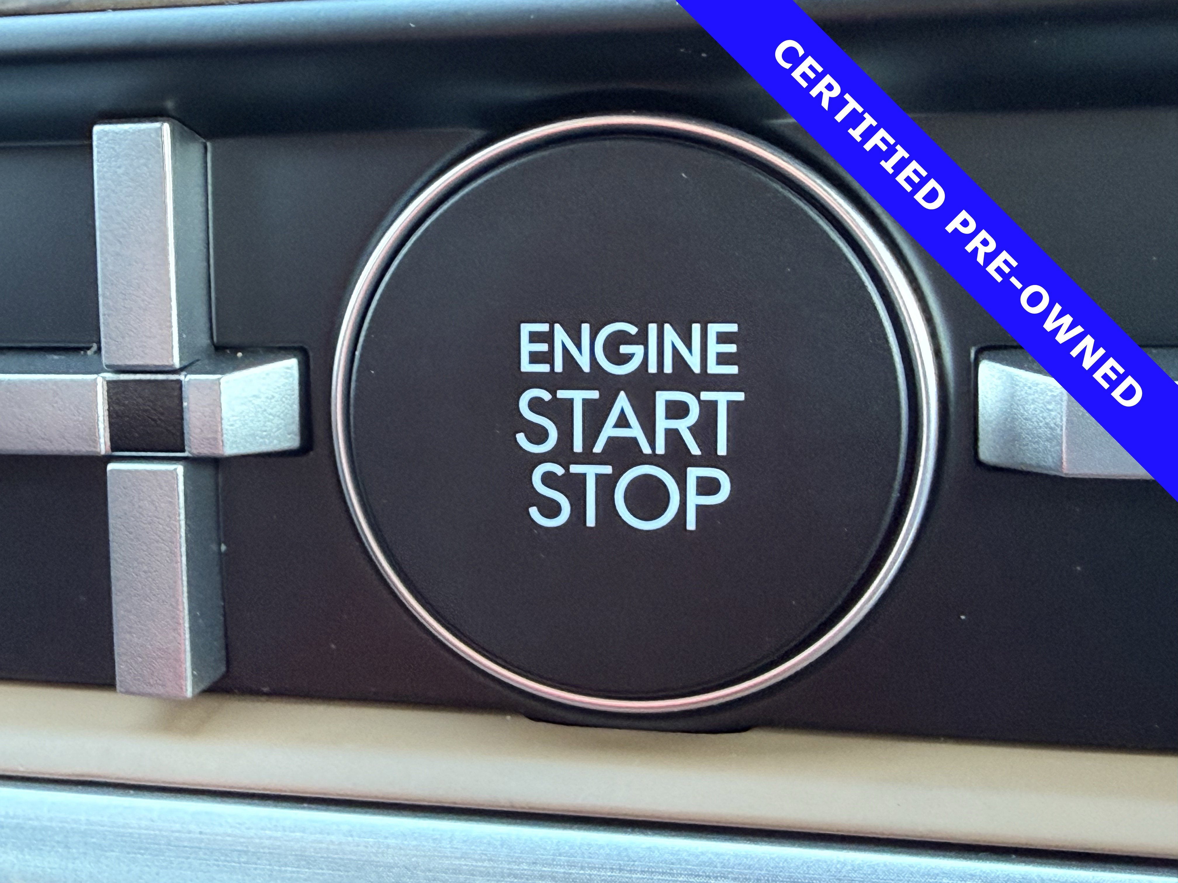 2025 Hyundai Santa Fe HEV Limited