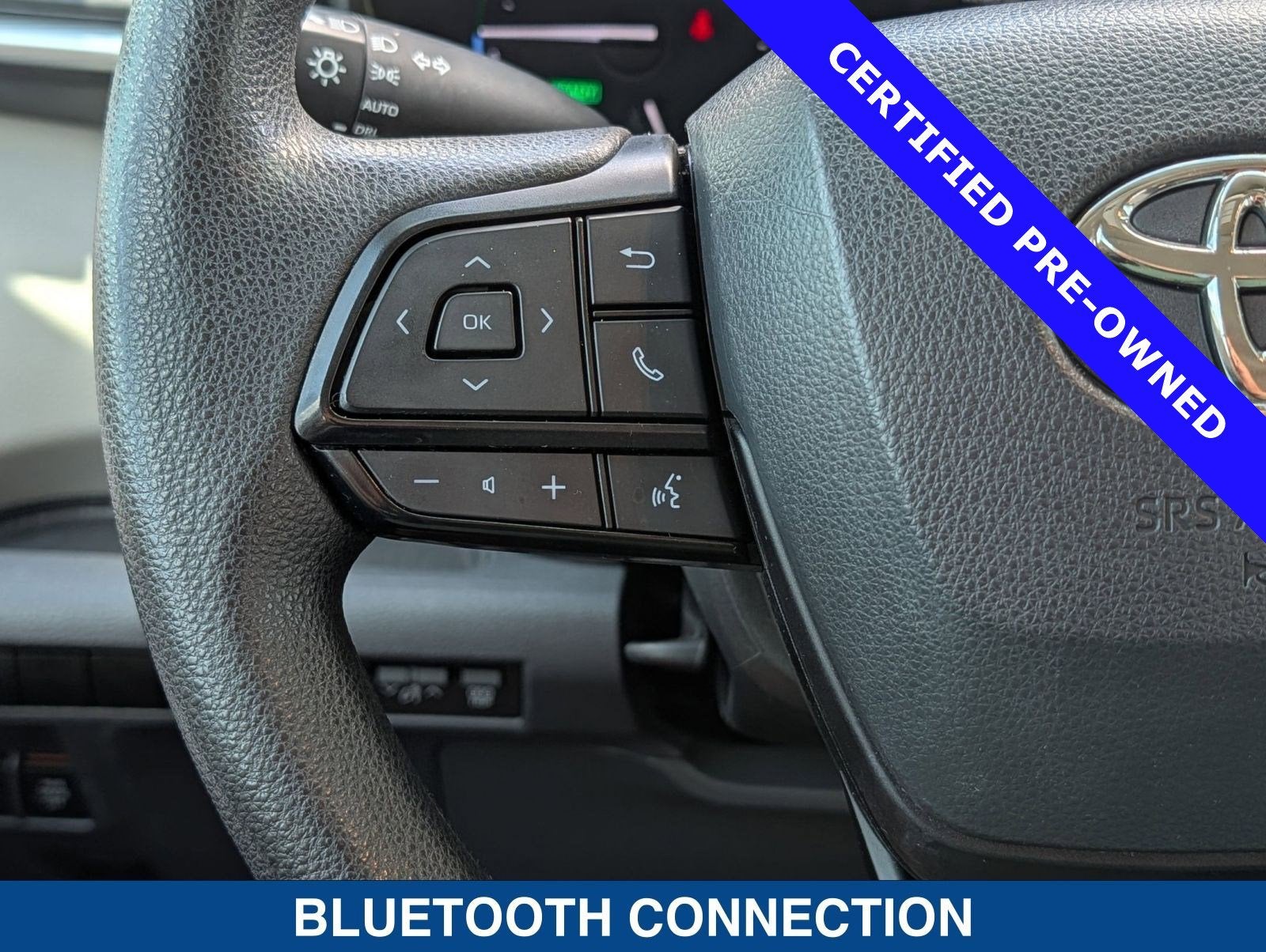 2022 Toyota Sienna LE 8 Passenger