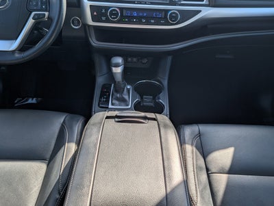 2017 Toyota Highlander XLE