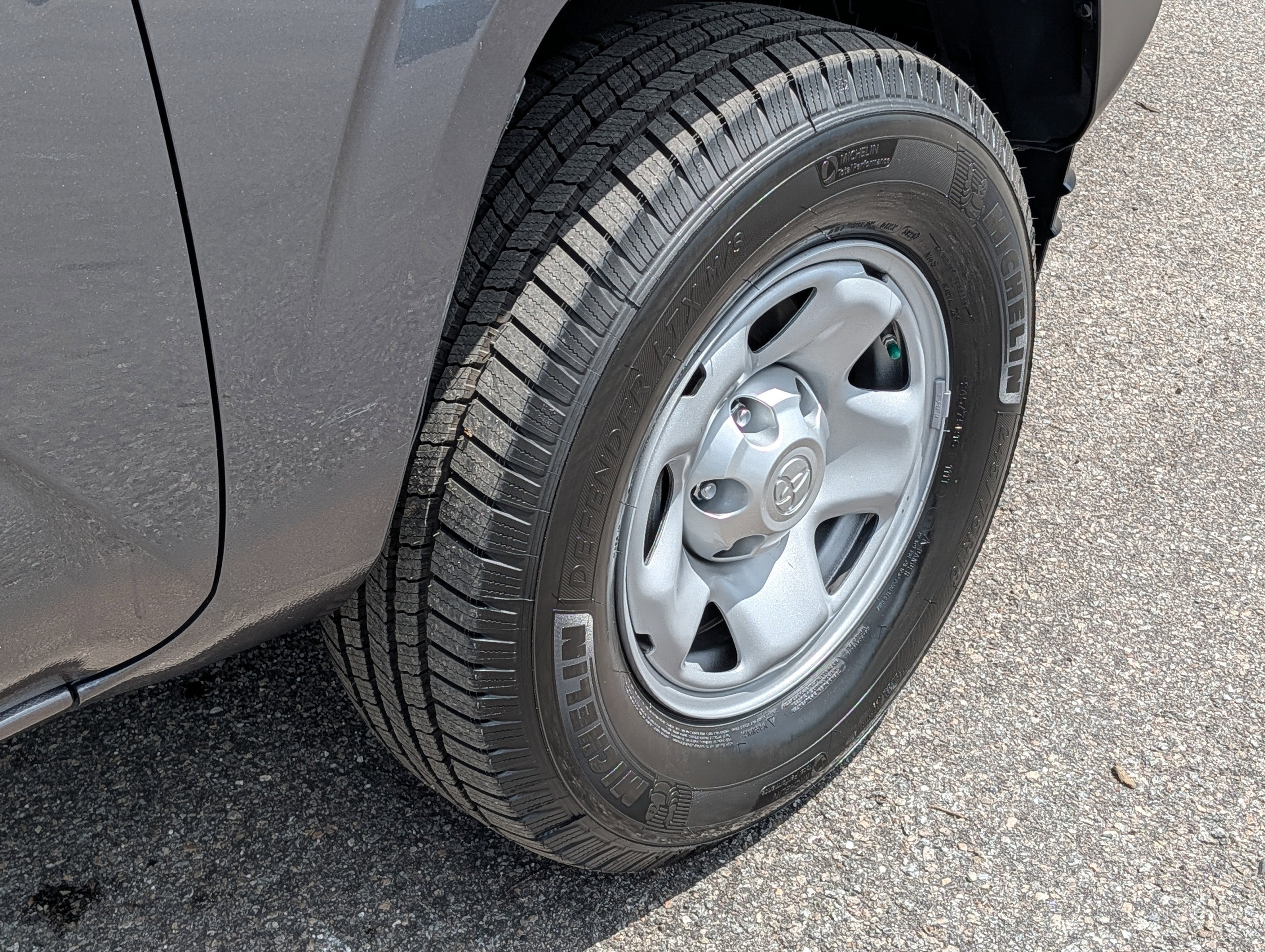 2018 Toyota Tacoma SR