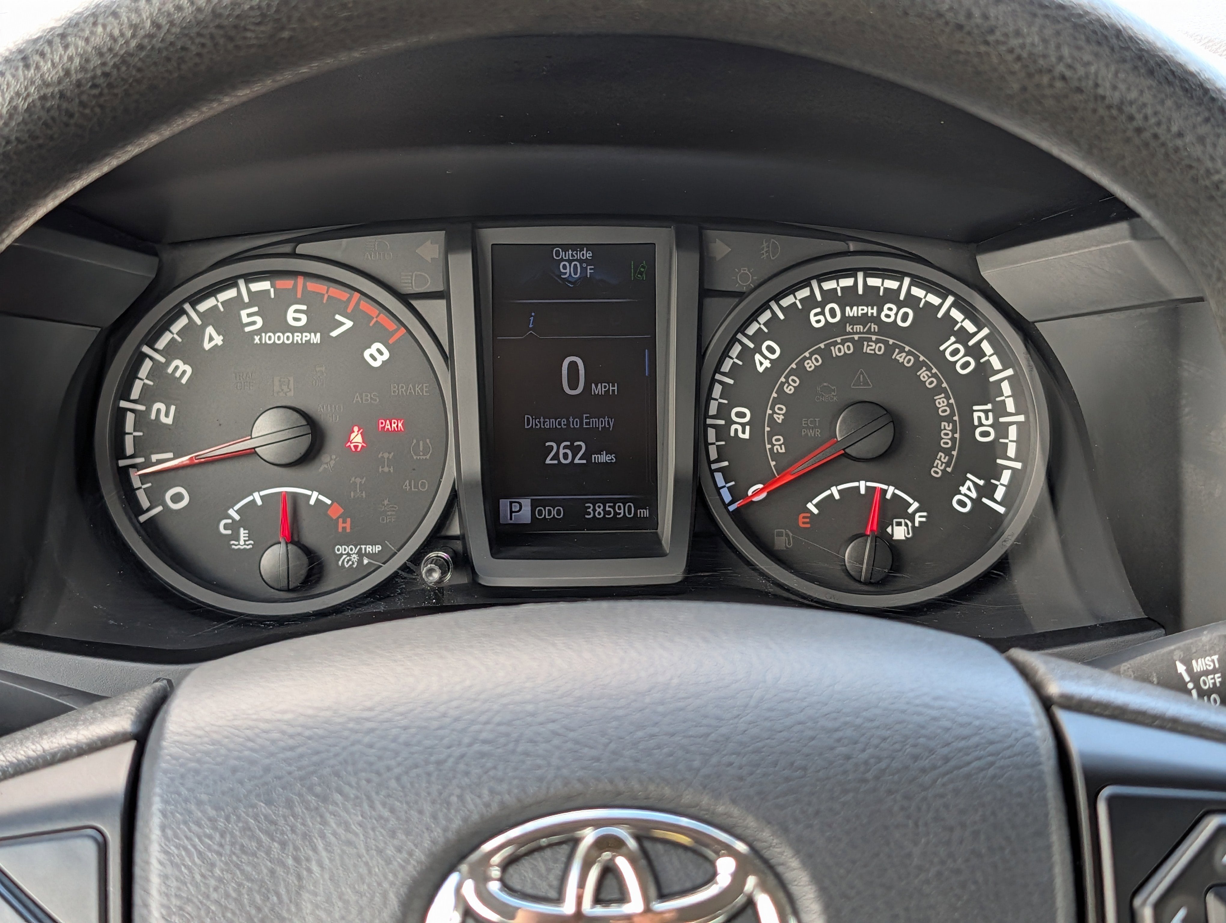 2018 Toyota Tacoma SR