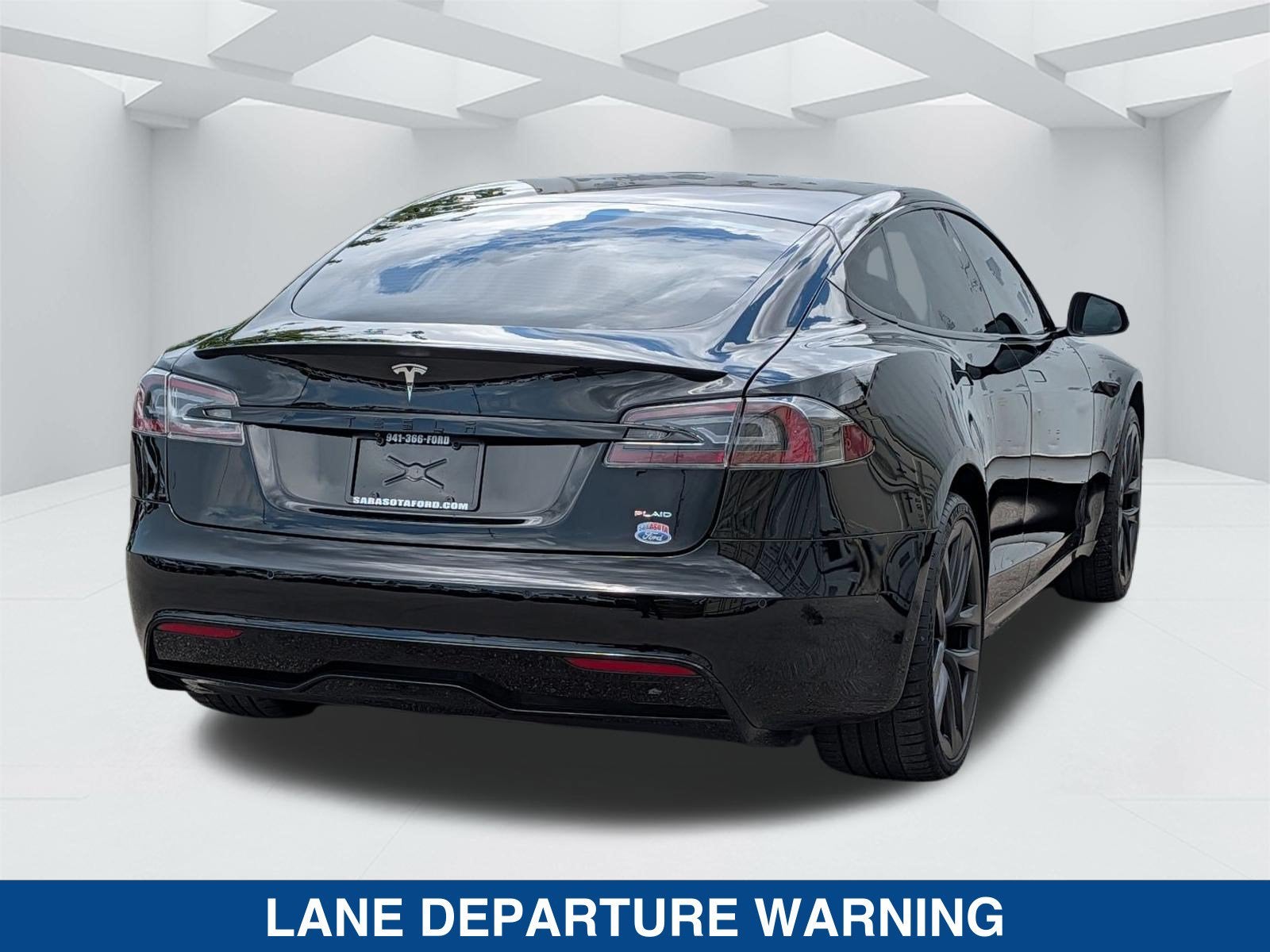2021 Tesla Model S Plaid