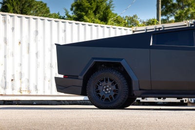 2024 Tesla Cybertruck Cyberbeast