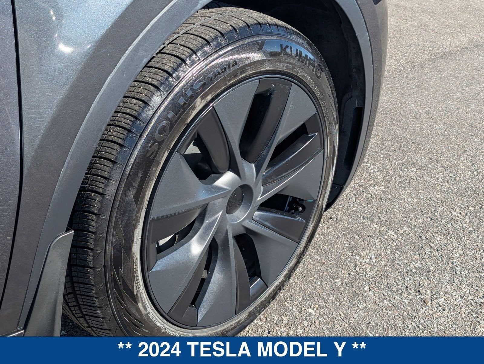 2024 Tesla Model Y Long Range