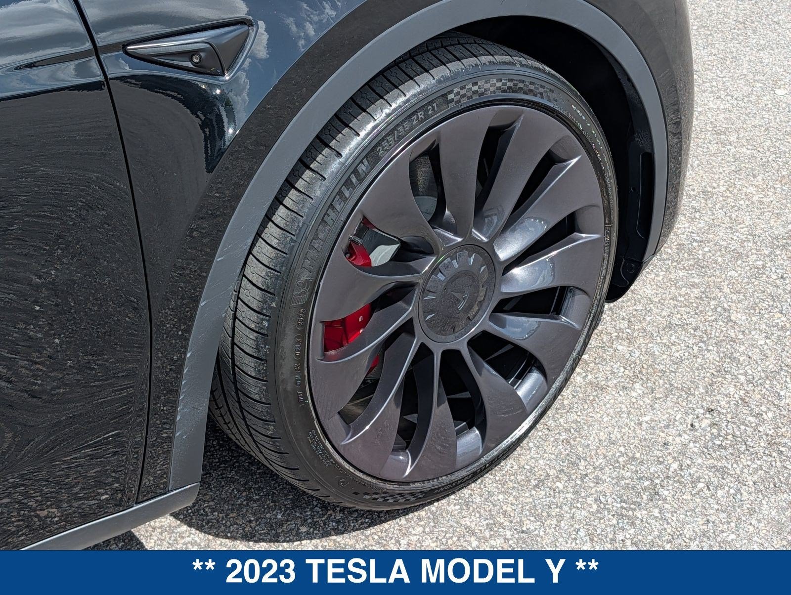 2023 Tesla Model Y Performance