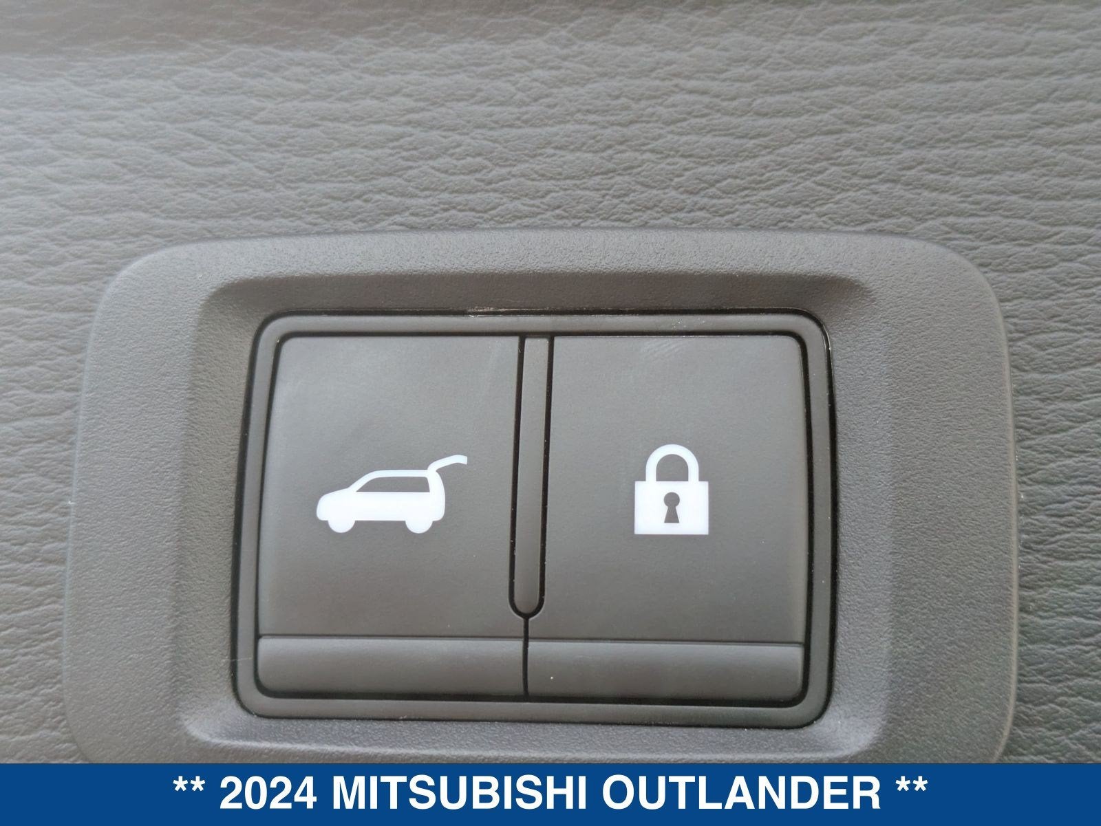 2024 Mitsubishi Outlander SE