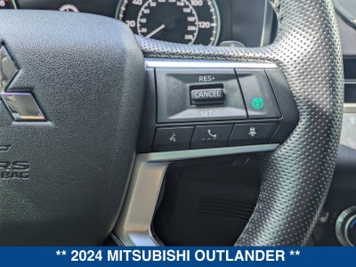 2024 Mitsubishi Outlander SE