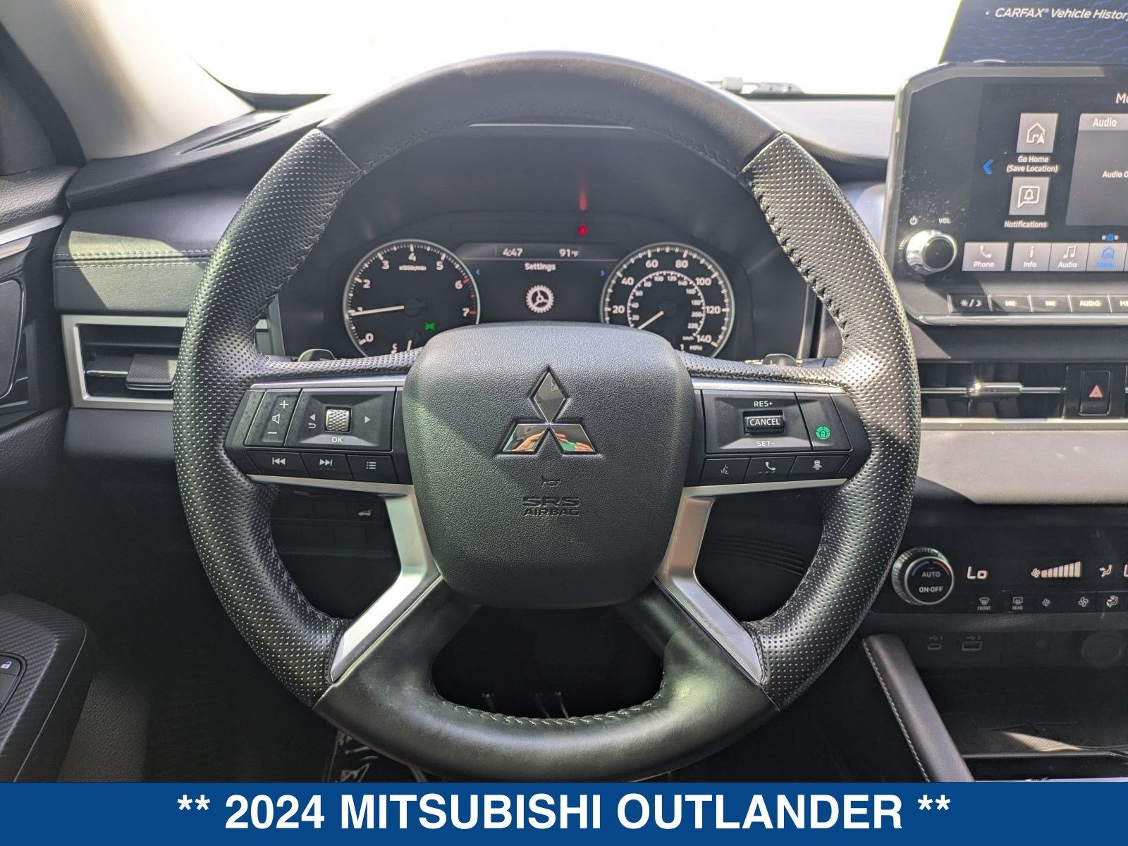 2024 Mitsubishi Outlander SE