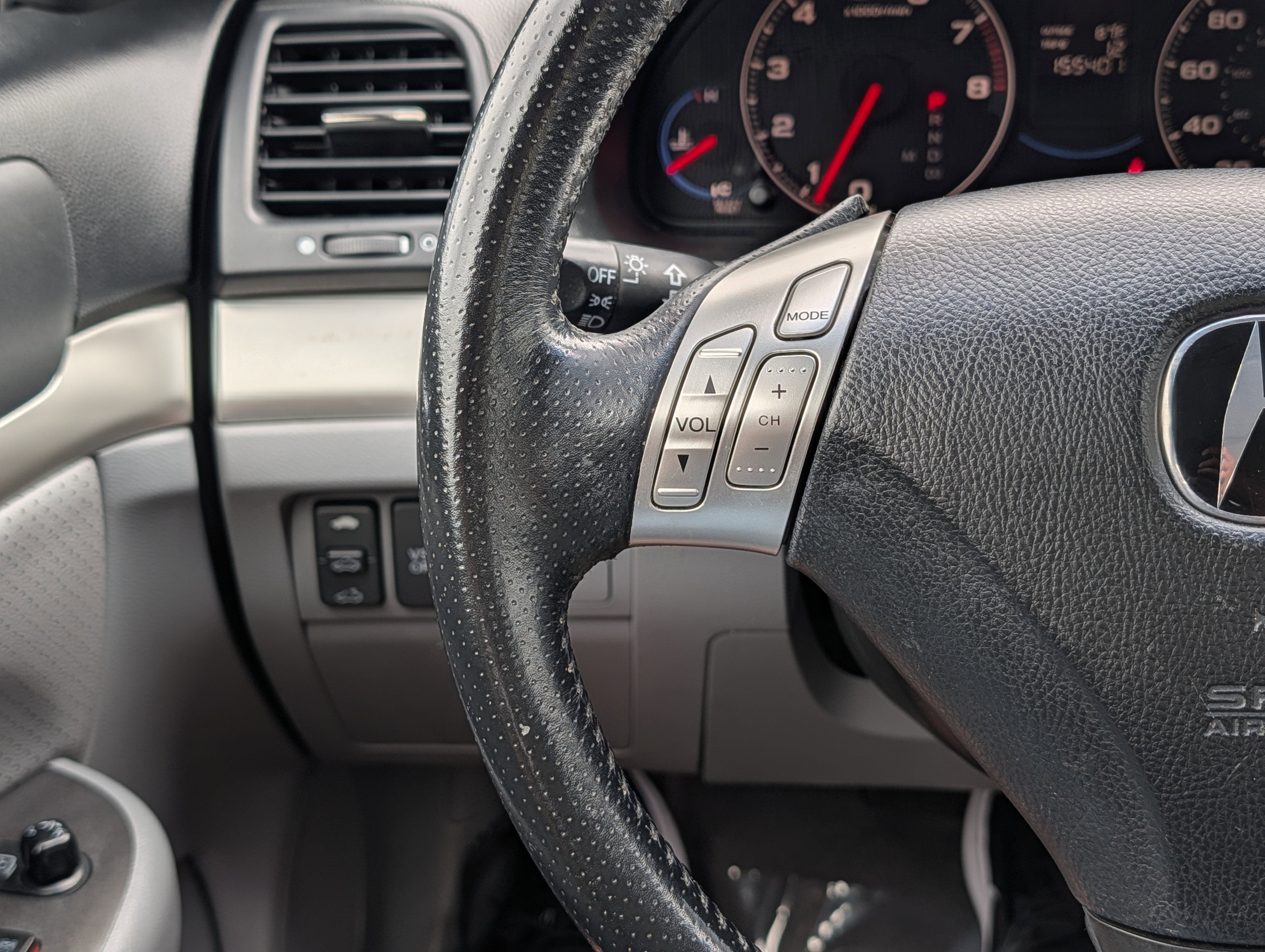 2004 Acura TSX Base