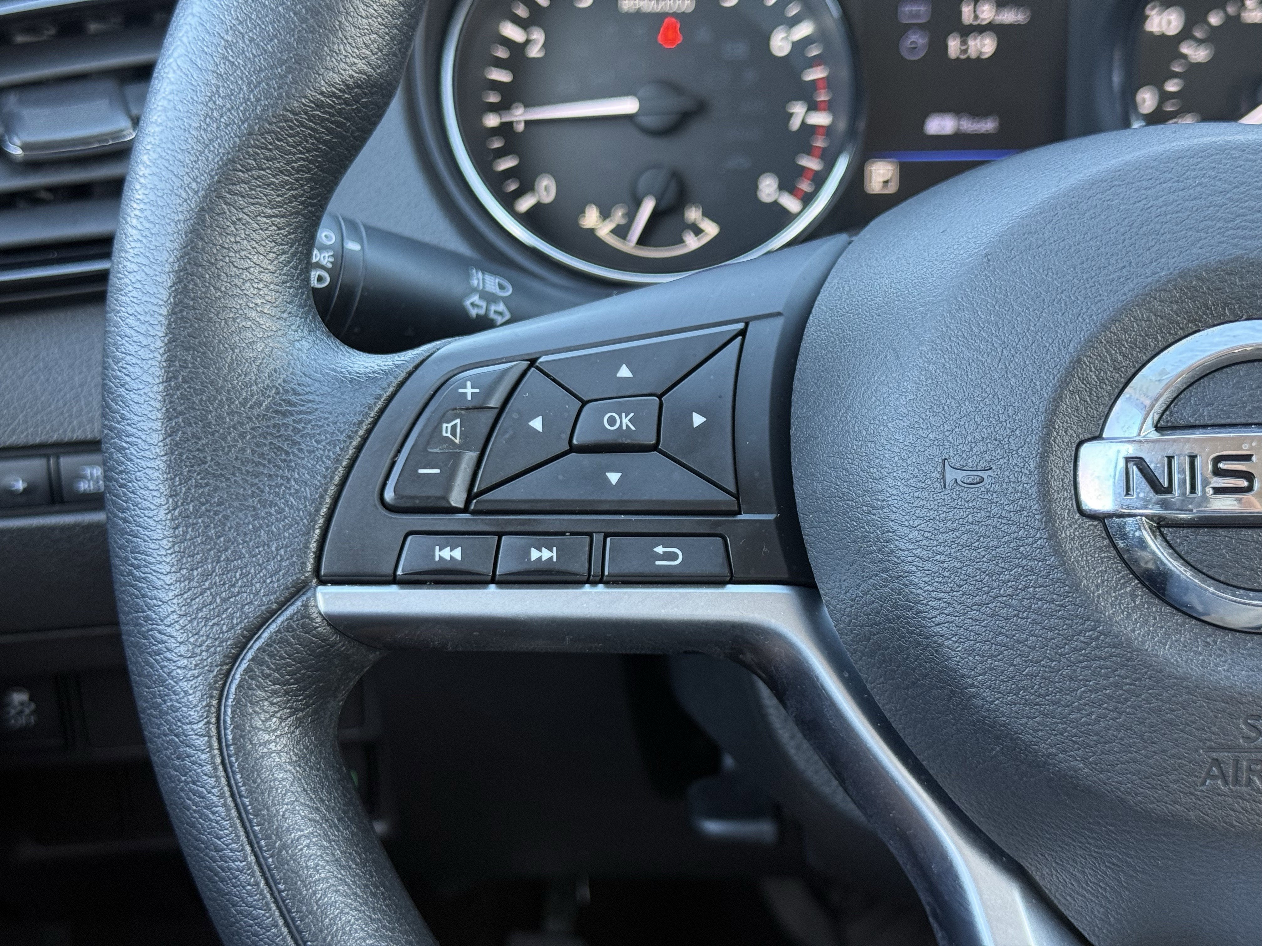 2019 Nissan Rogue Sport S