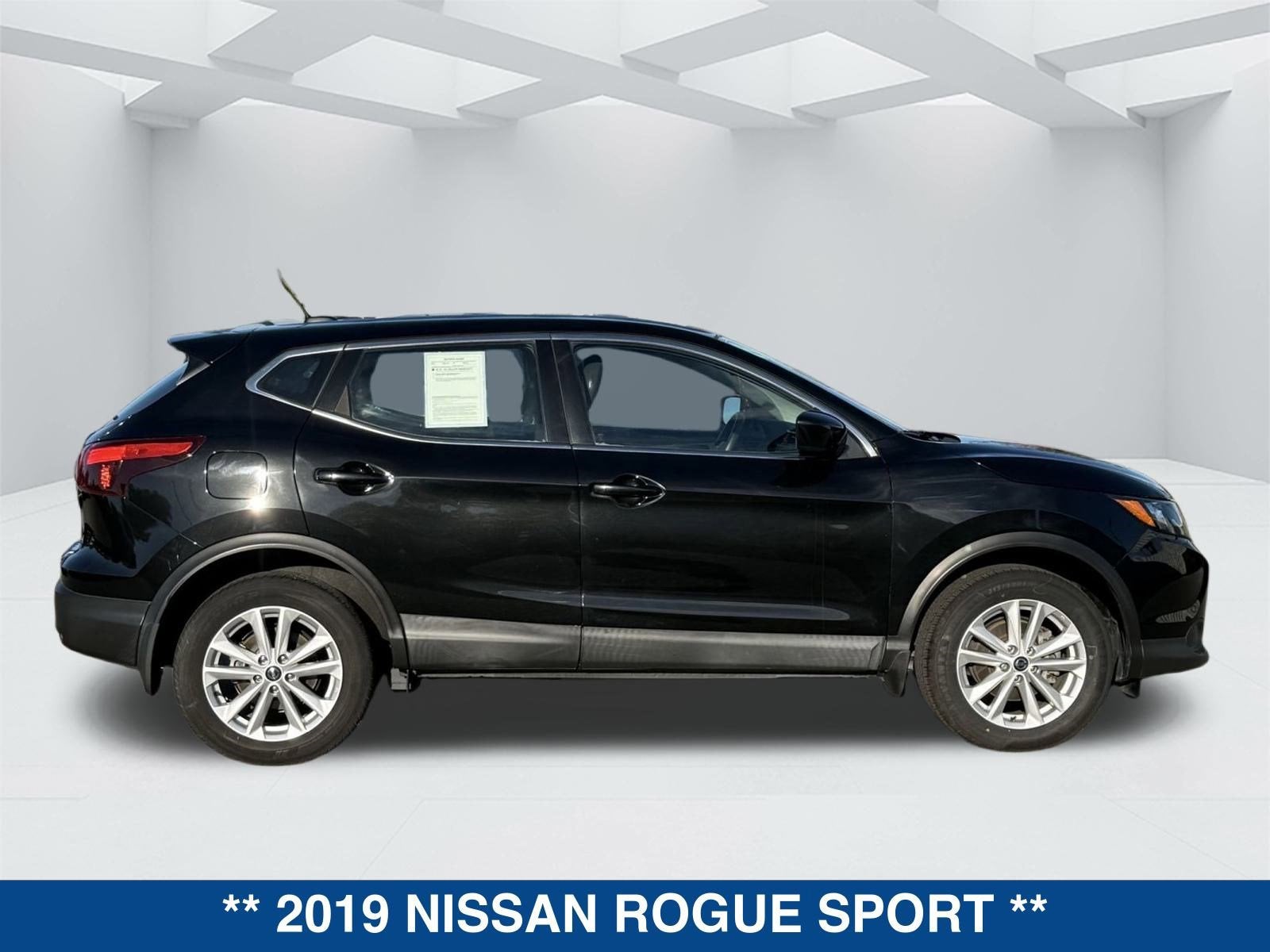 2019 Nissan Rogue Sport S