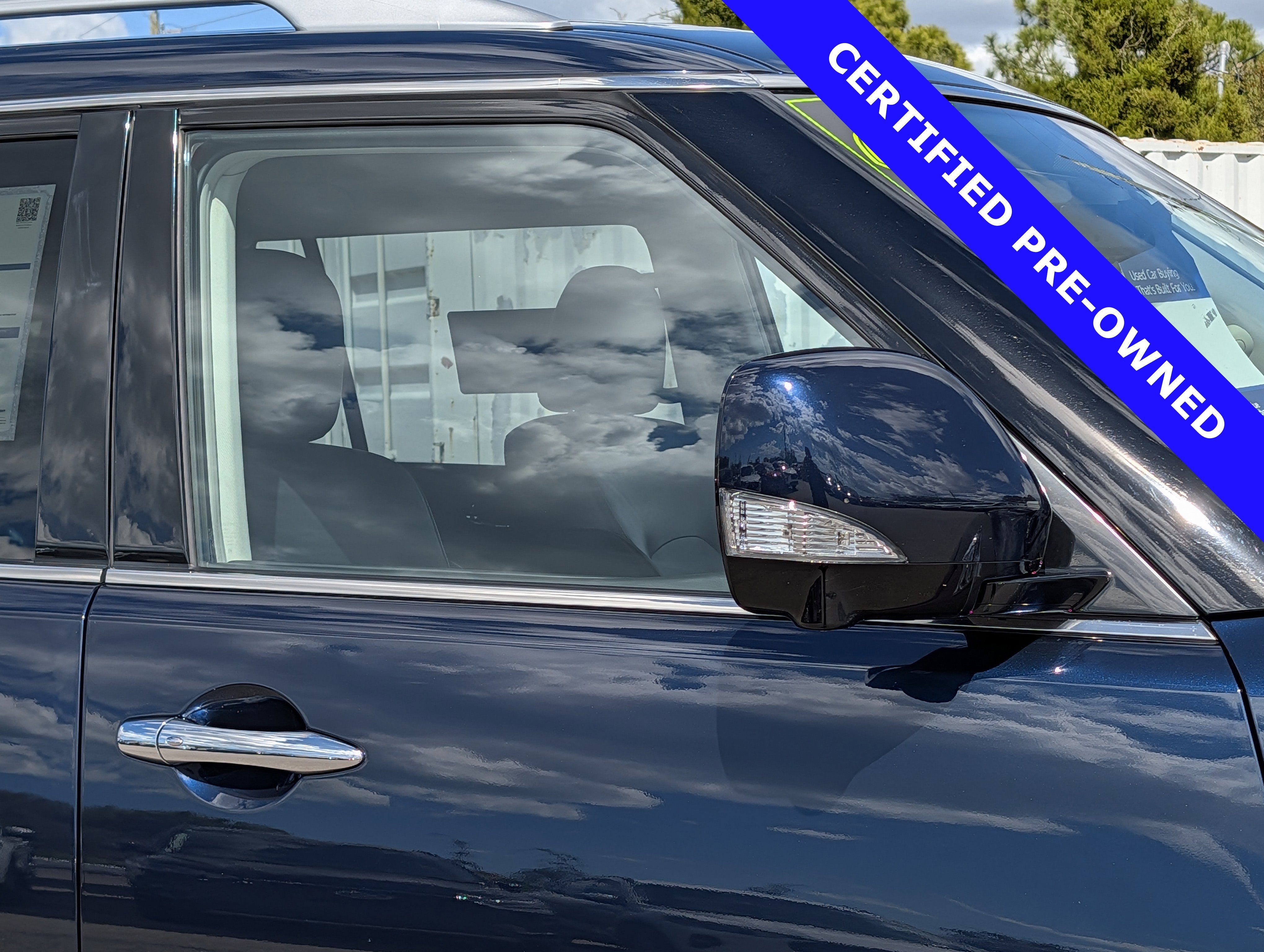 2021 INFINITI QX80 LUXE