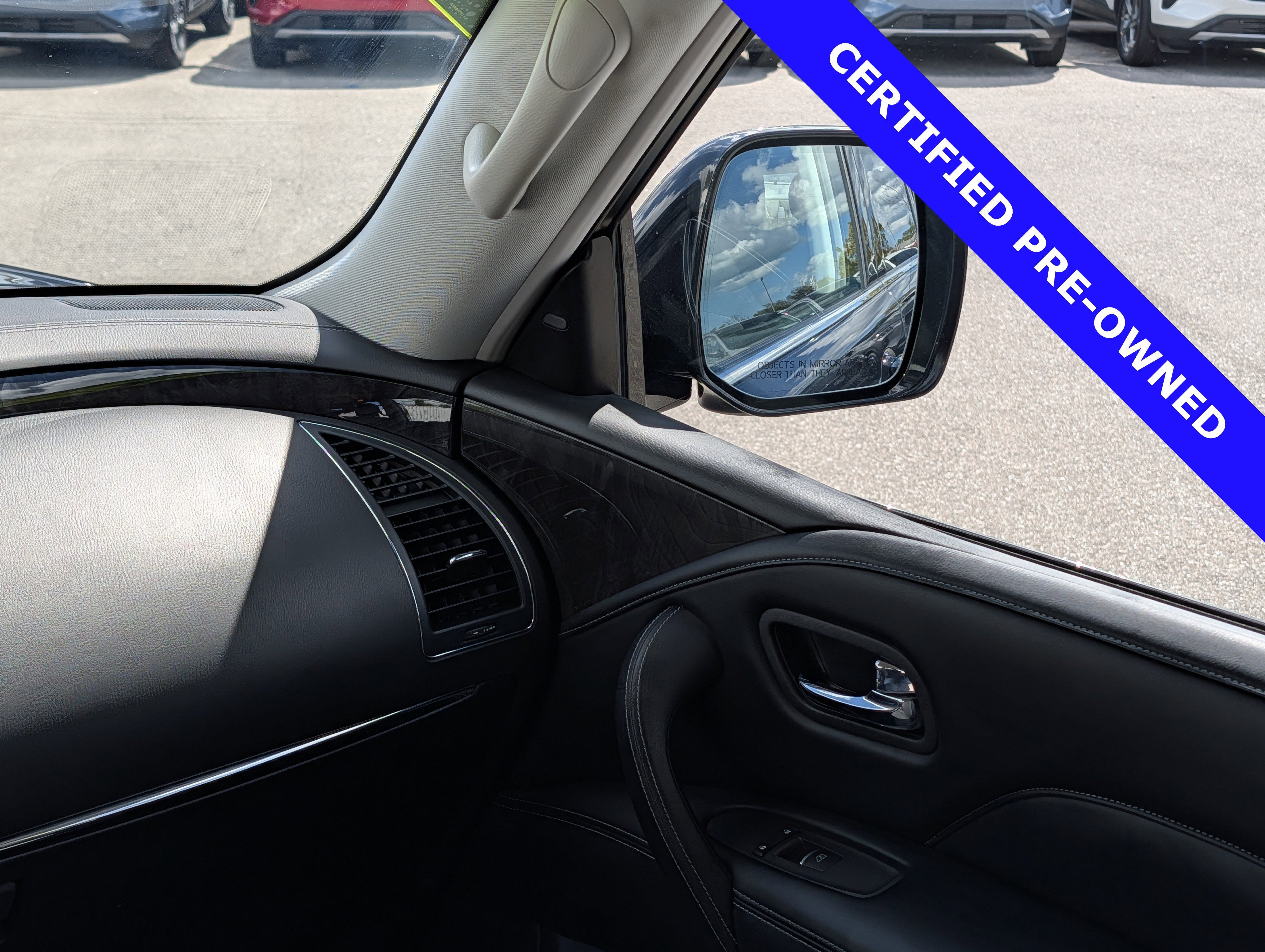 2021 INFINITI QX80 LUXE