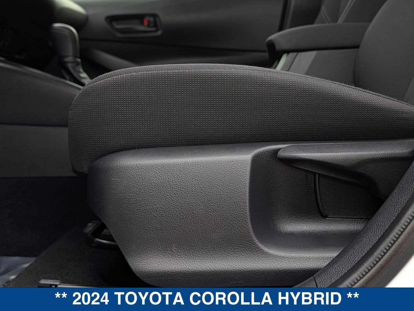 2024 Toyota Corolla Hybrid LE