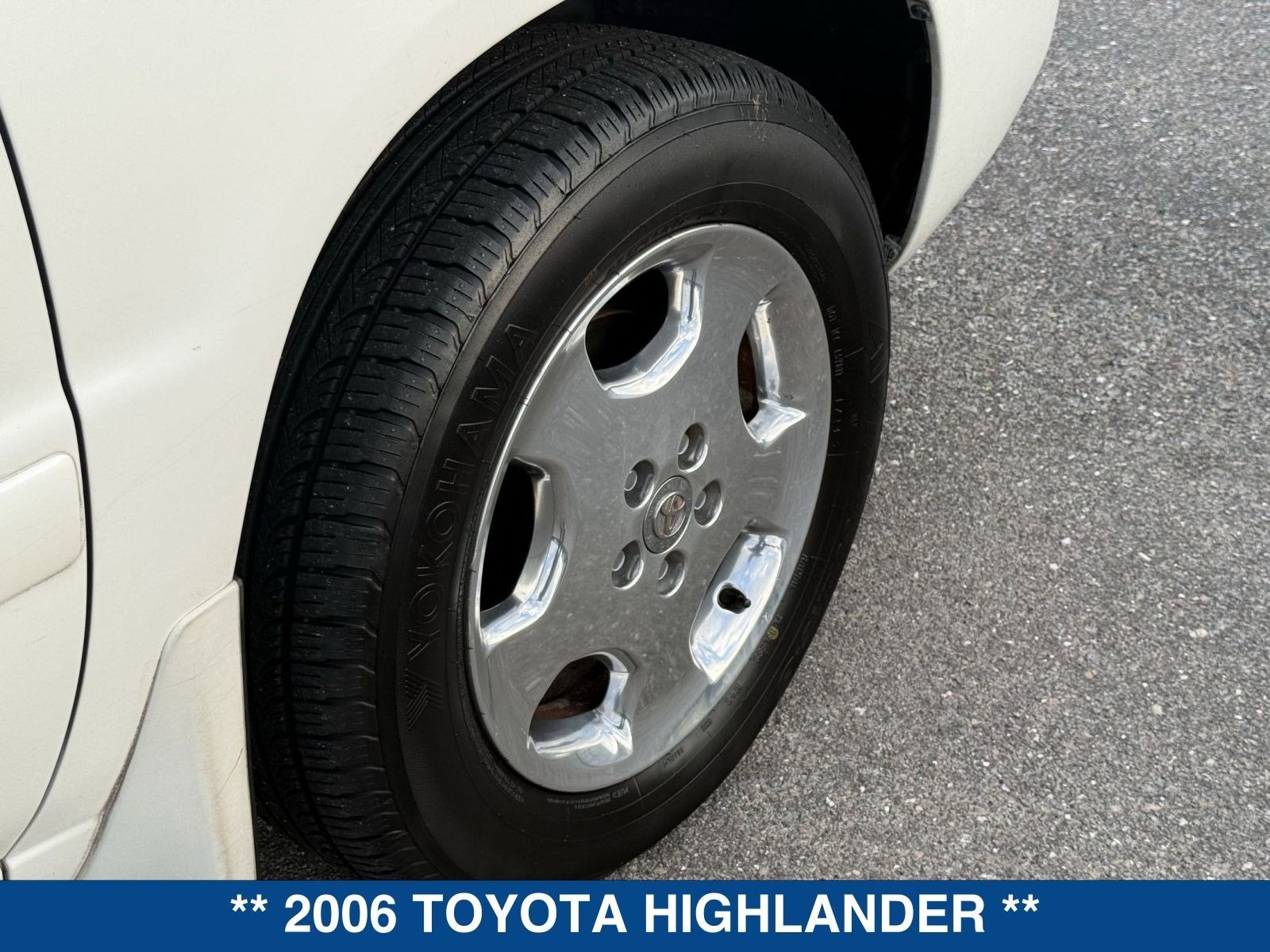 2006 Toyota Highlander w/3rd Row