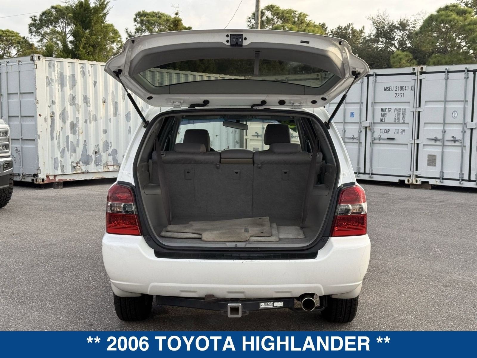 2006 Toyota Highlander w/3rd Row
