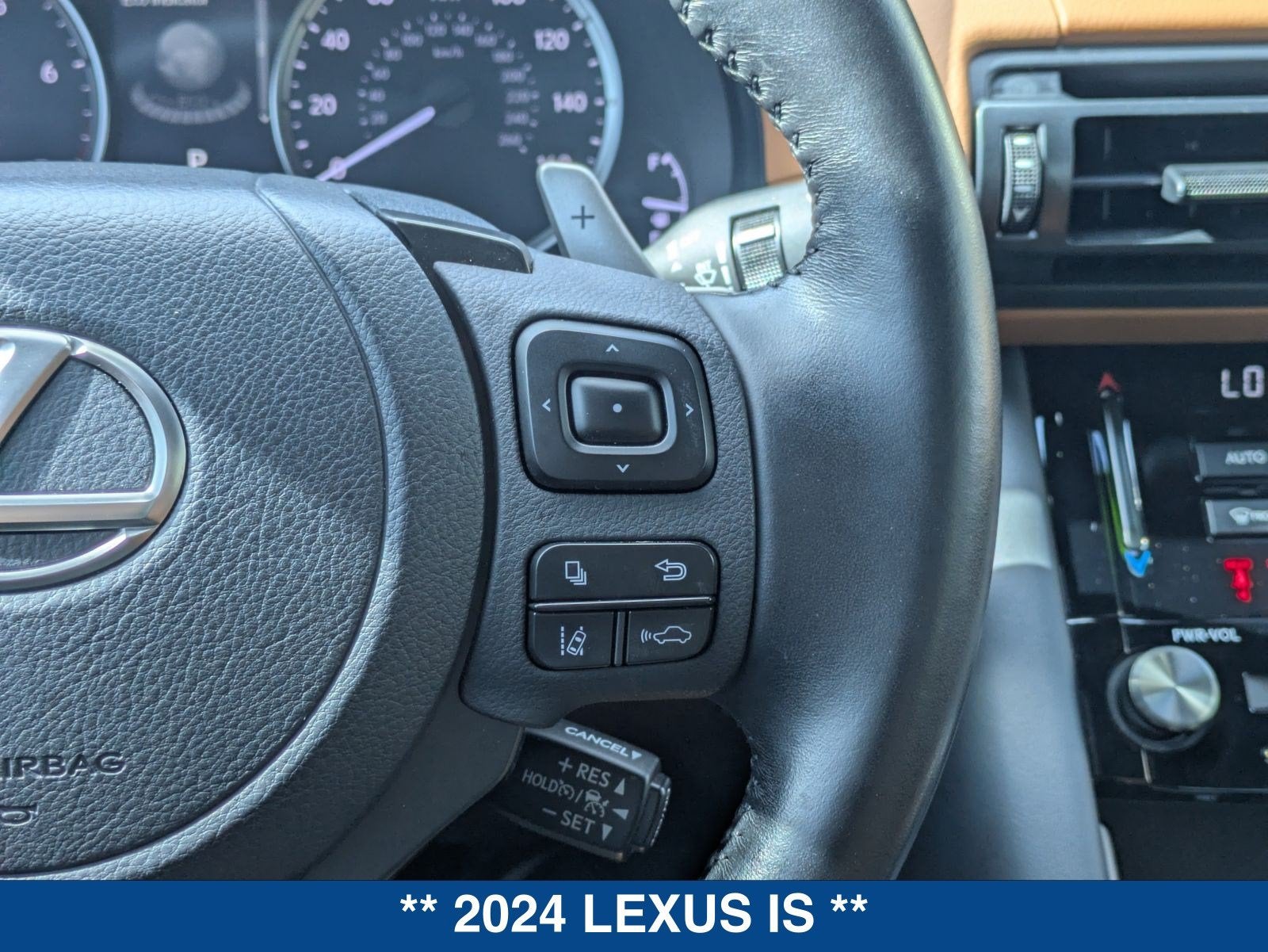 2024 Lexus IS 350 F SPORT Design