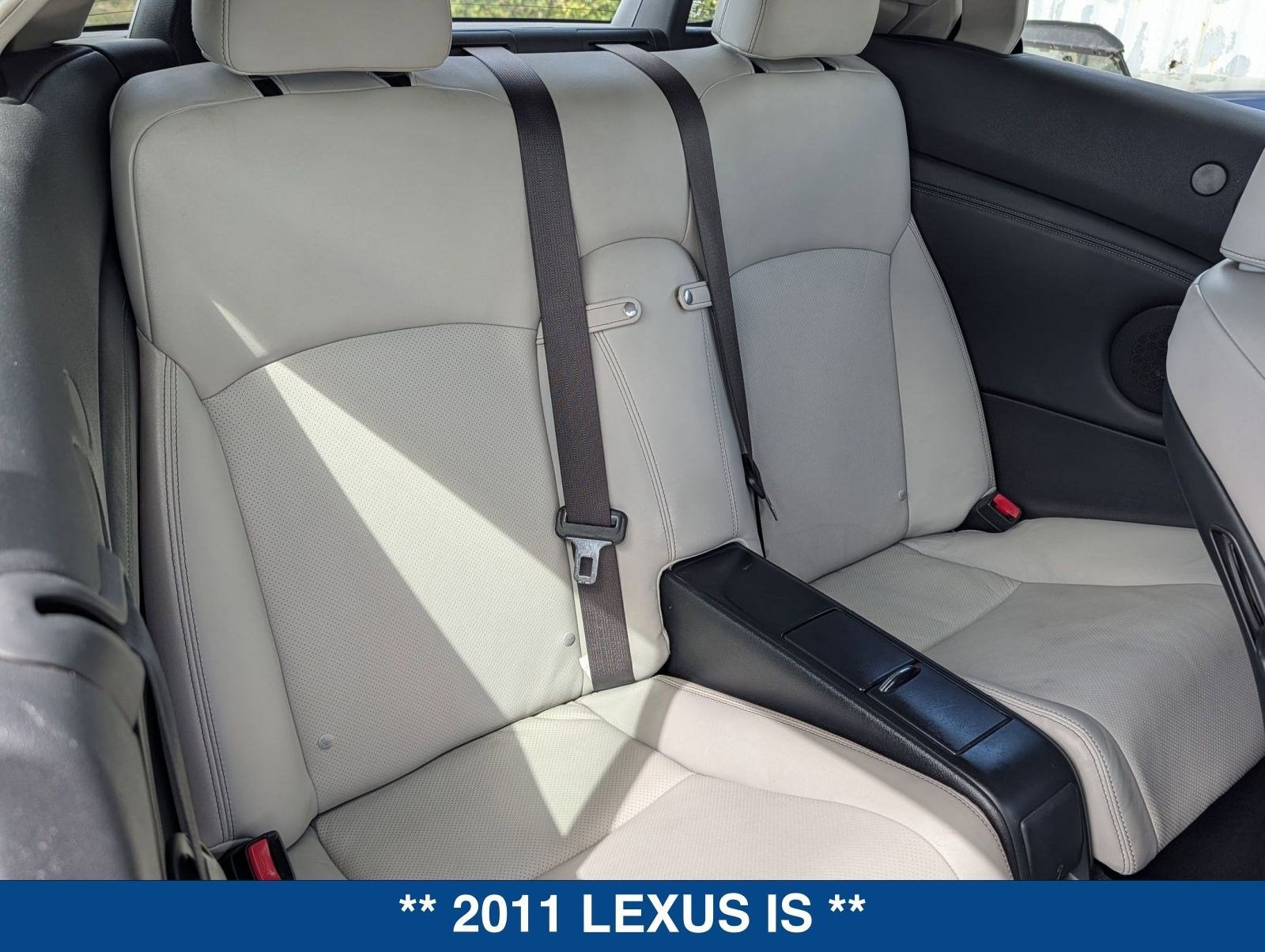 2011 Lexus IS 250C Base