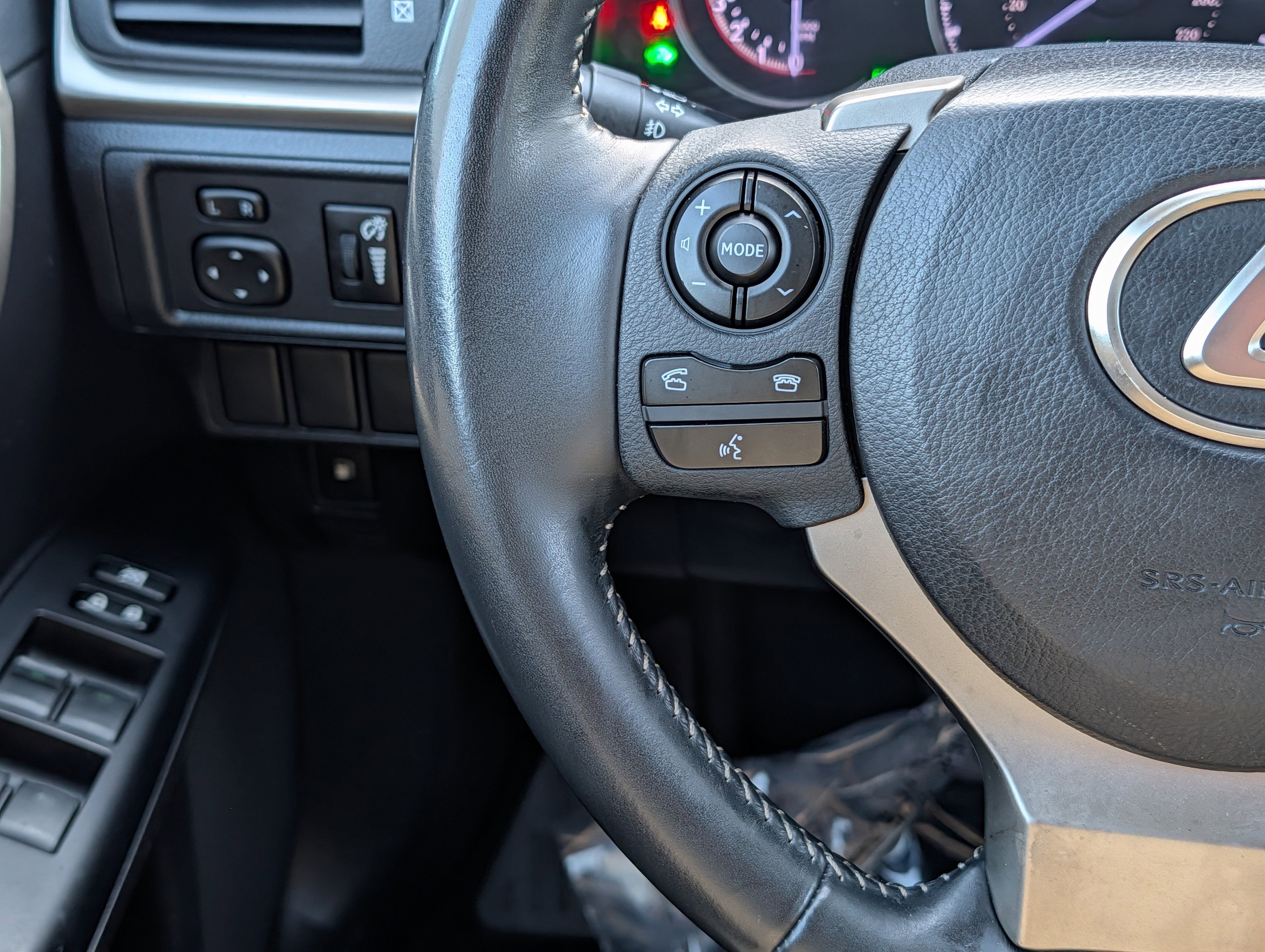 2014 Lexus CT 200h Base