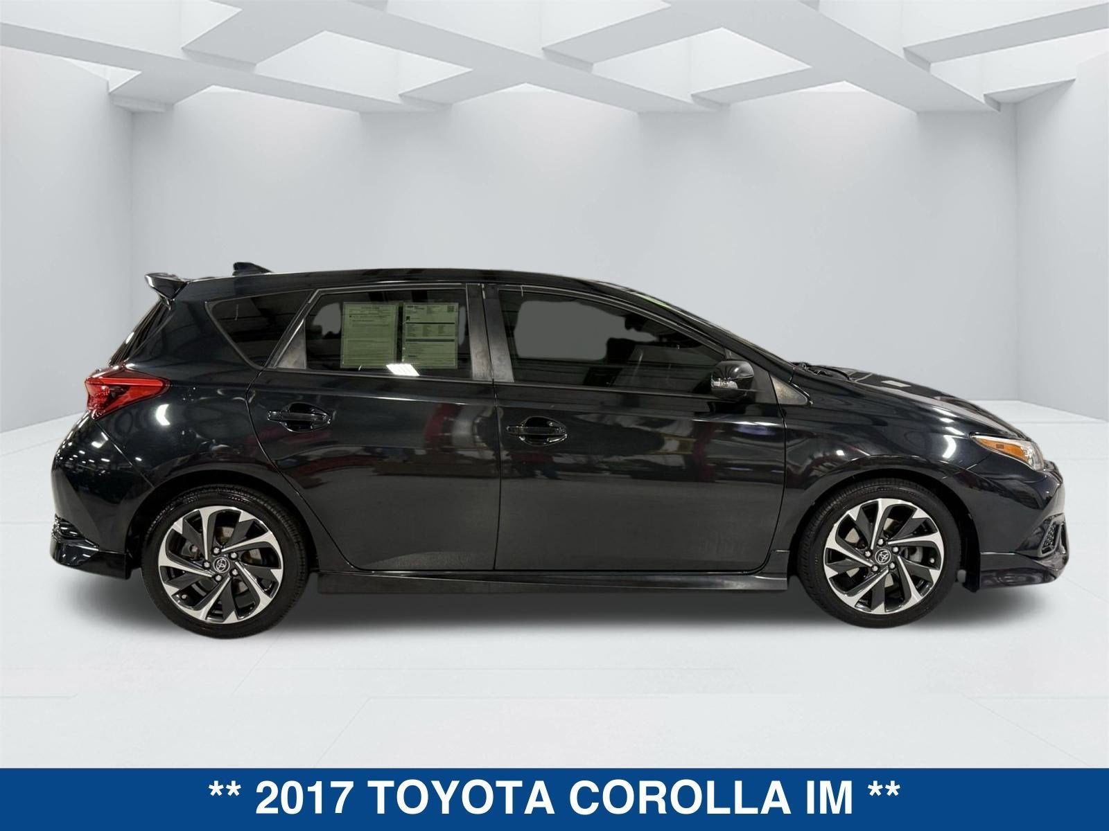 2017 Toyota Corolla iM Base