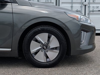 2022 Hyundai Ioniq Hybrid SE