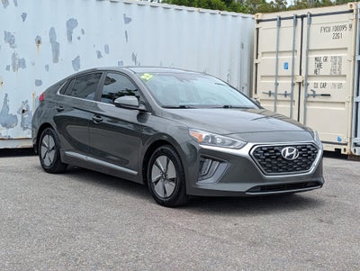 2022 Hyundai Ioniq Hybrid SE