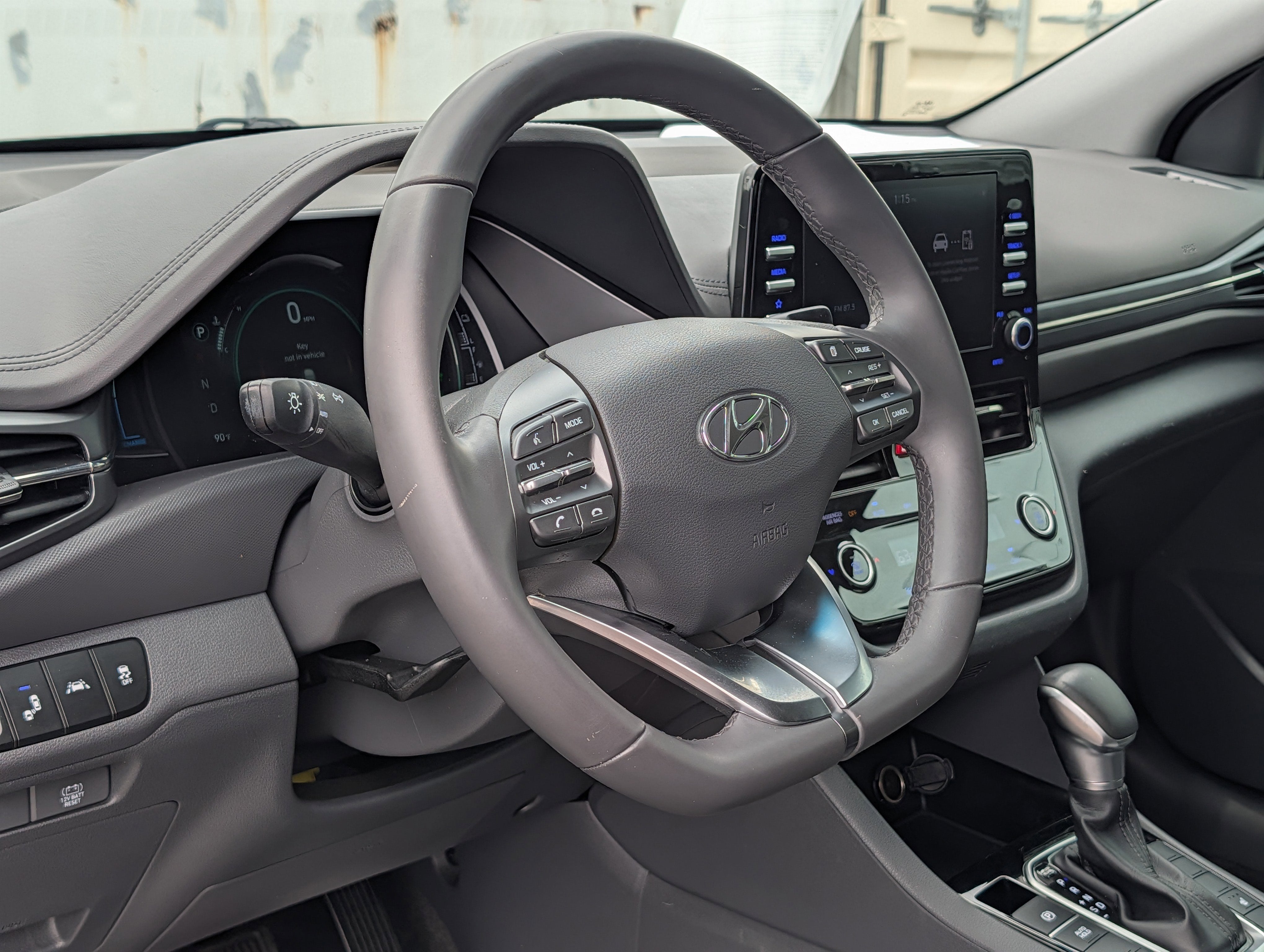 2022 Hyundai Ioniq Hybrid SE