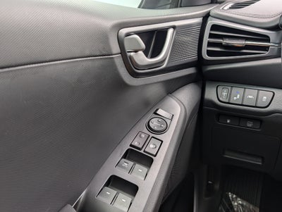 2022 Hyundai Ioniq Hybrid SE