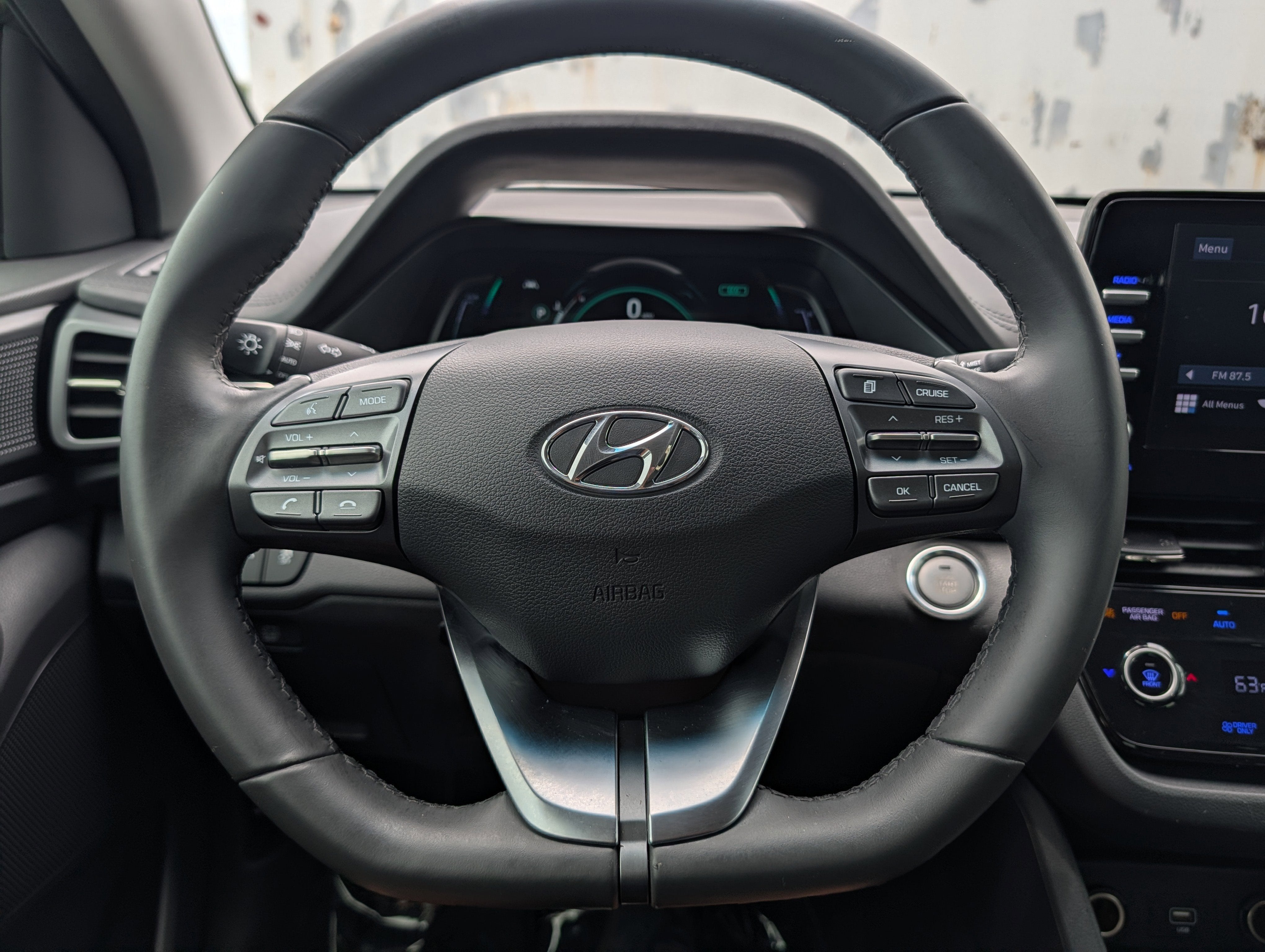 2022 Hyundai Ioniq Hybrid SE