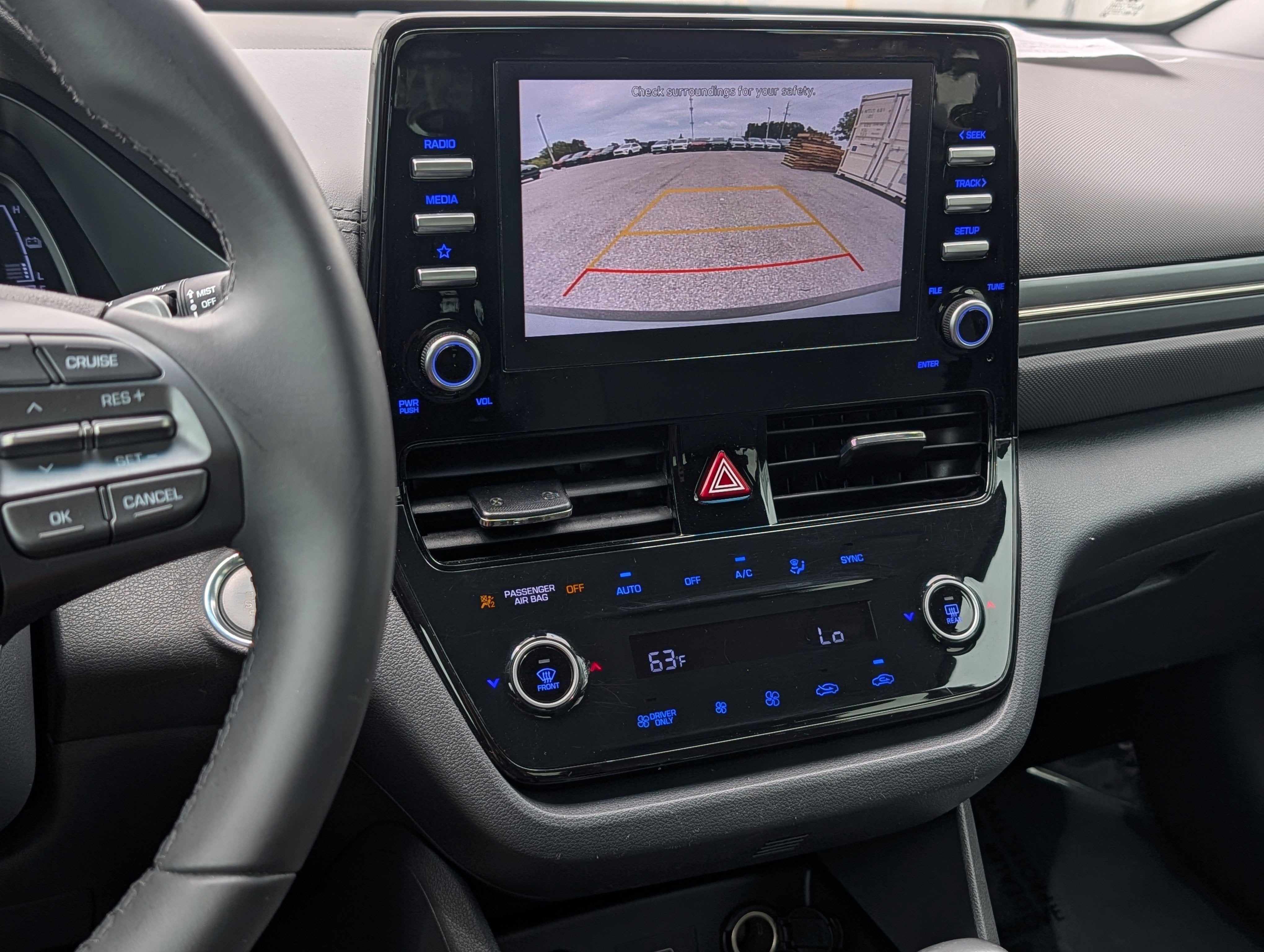 2022 Hyundai Ioniq Hybrid SE
